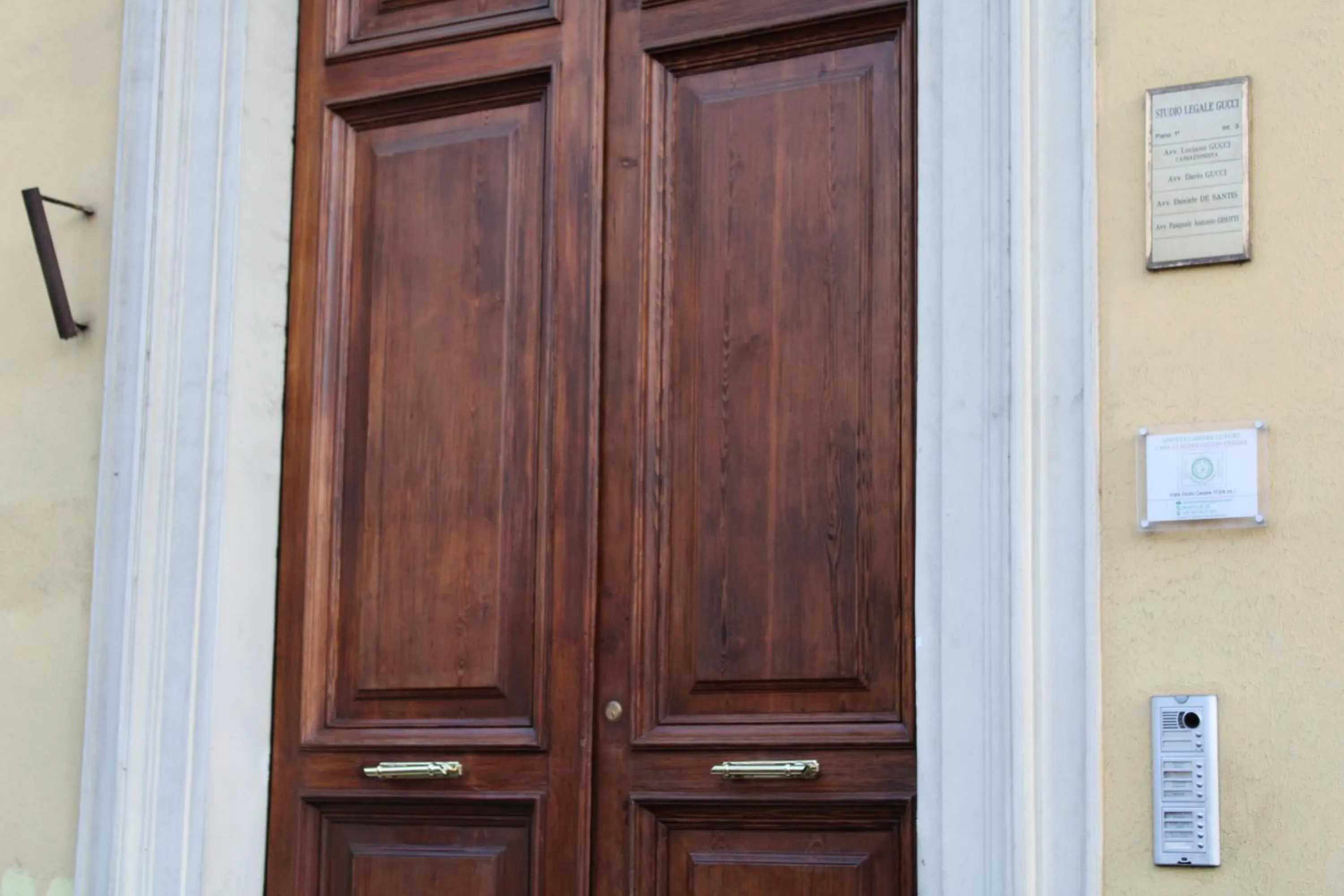 Property building in Casa Claudia Giulio Cesare