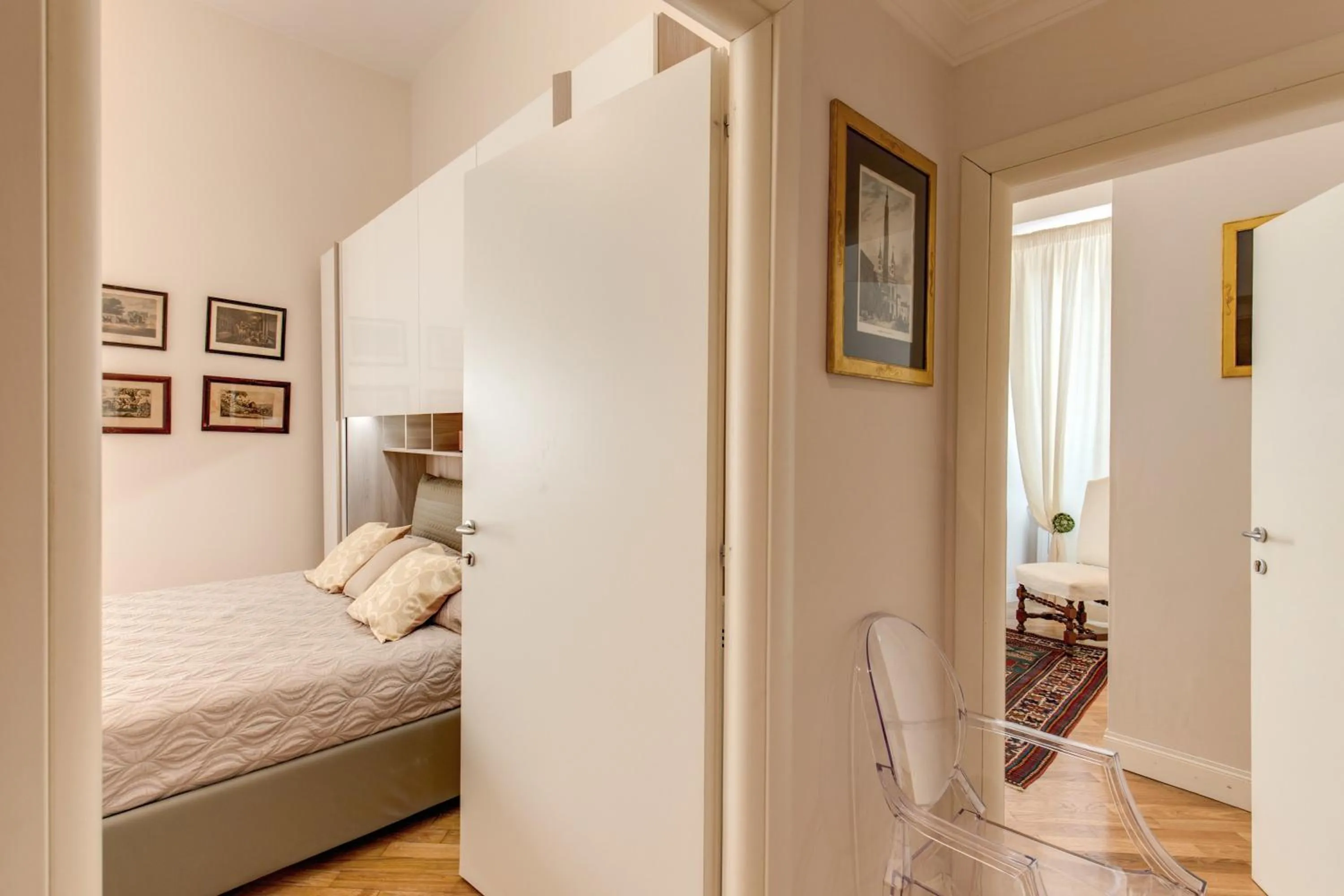 Day, Bed in Casa Claudia Giulio Cesare