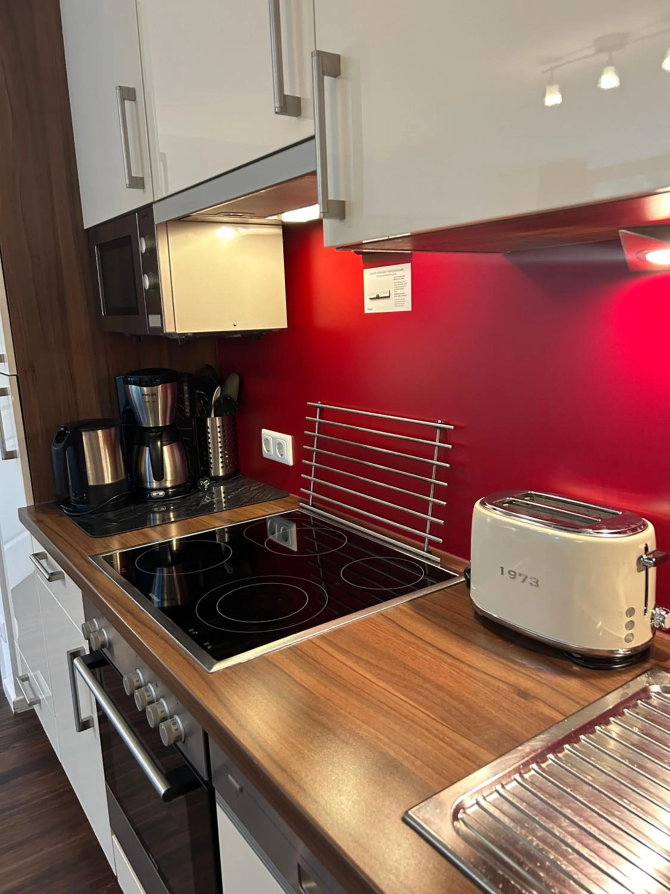 kitchen in Apartments am Südkanal