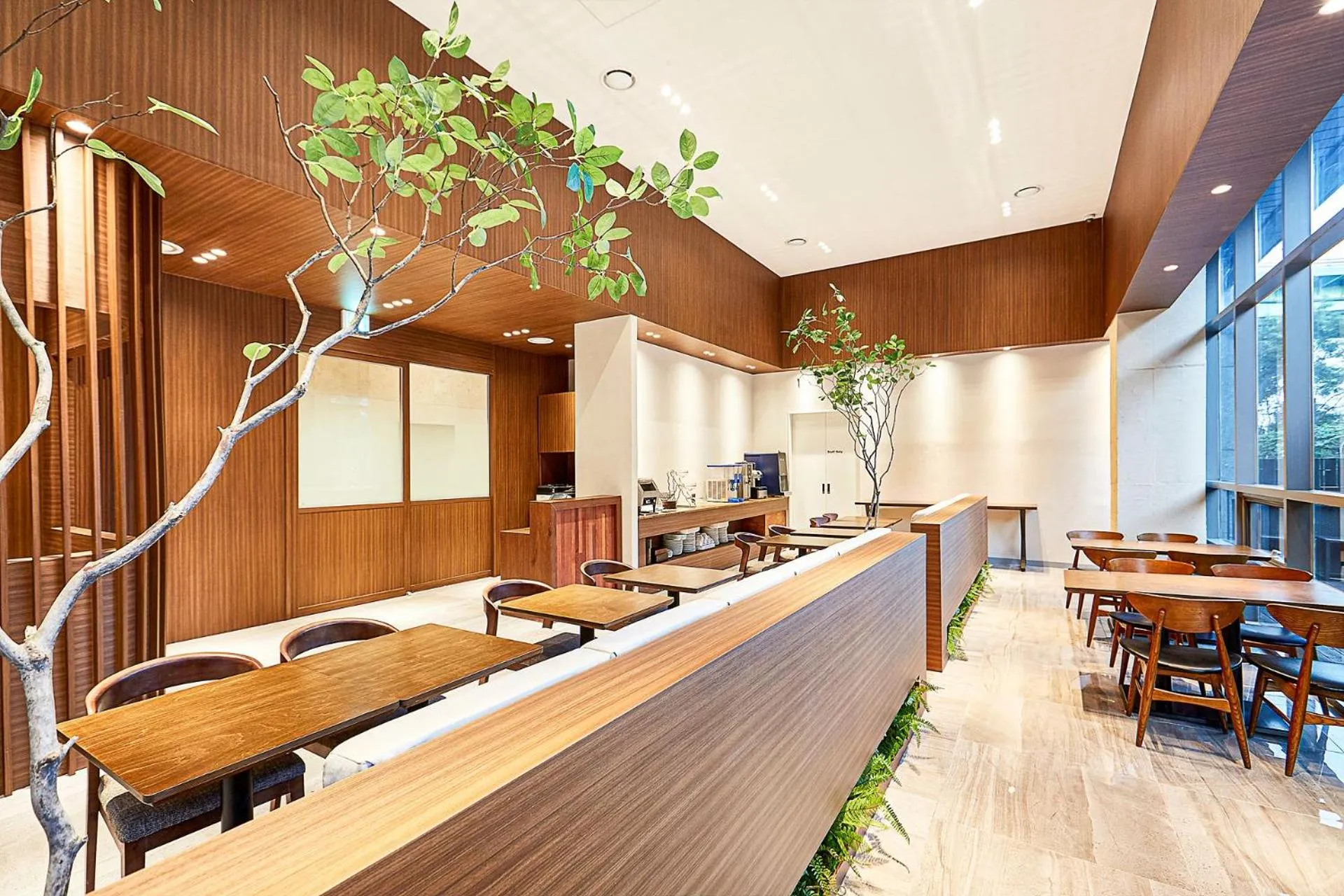 Restaurant/places to eat in Allee Hotel