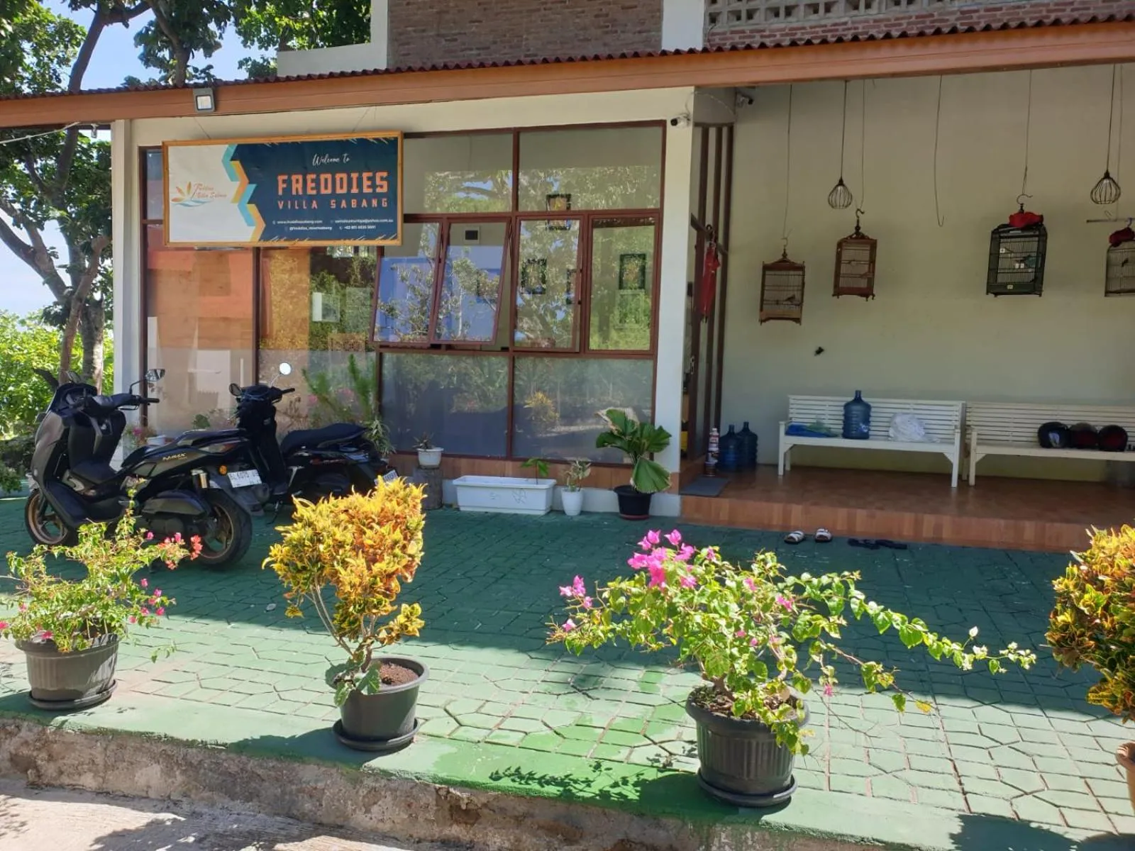 Lobby or reception in Freddies Villas Sabang