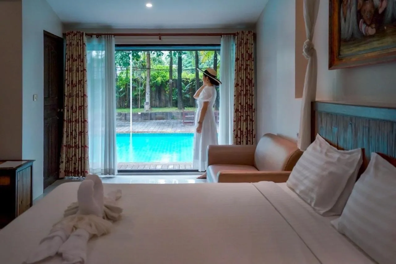 Photo of the whole room, Bed in Laan Mai Fai Chang Resort