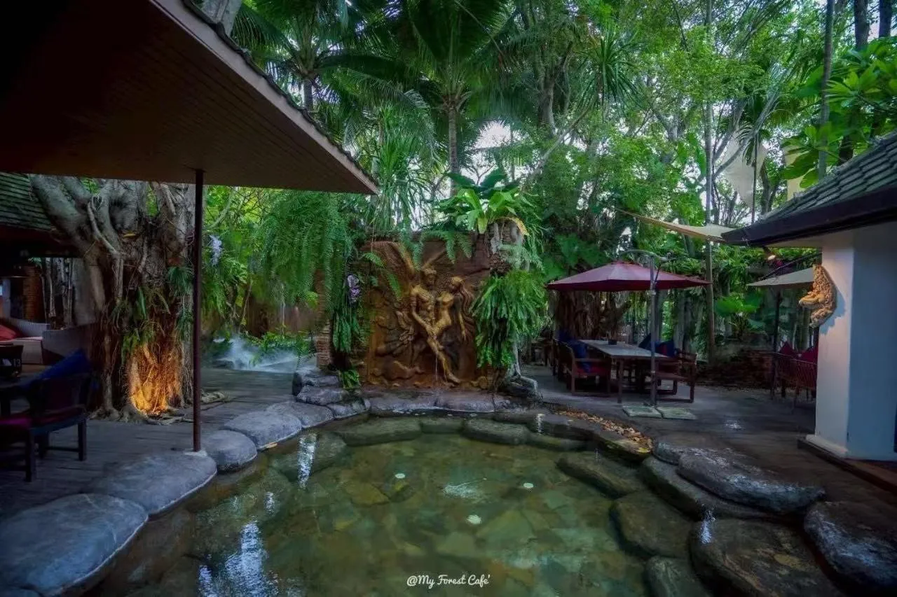 Laan Mai Fai Chang Resort