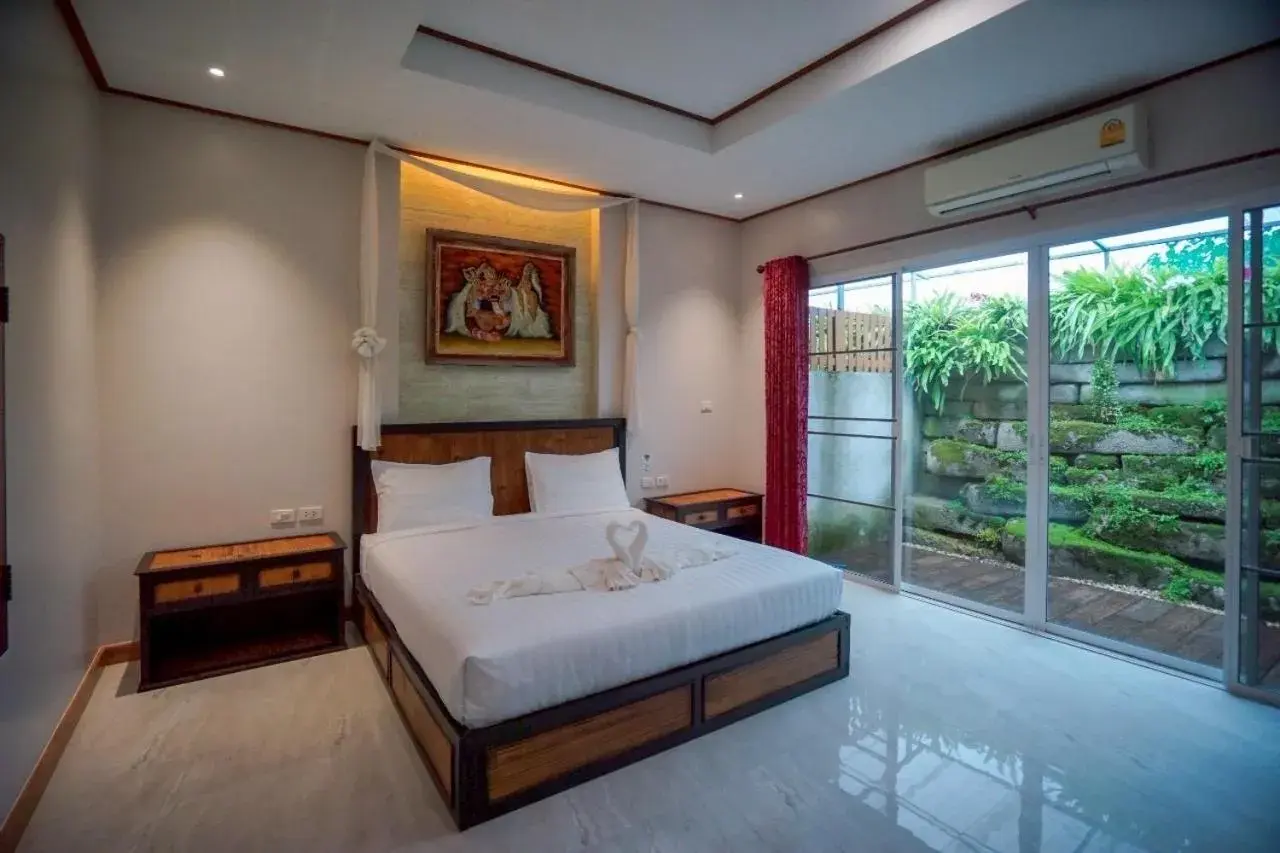 Deluxe Queen Room in Laan Mai Fai Chang Resort Deluxe Queen Room in Laan Mai Fai Chang Resort