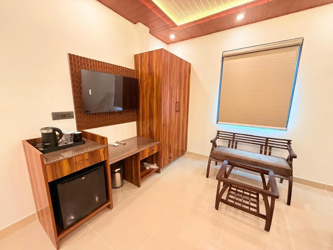 TV and multimedia in Rasa Boutique Stay