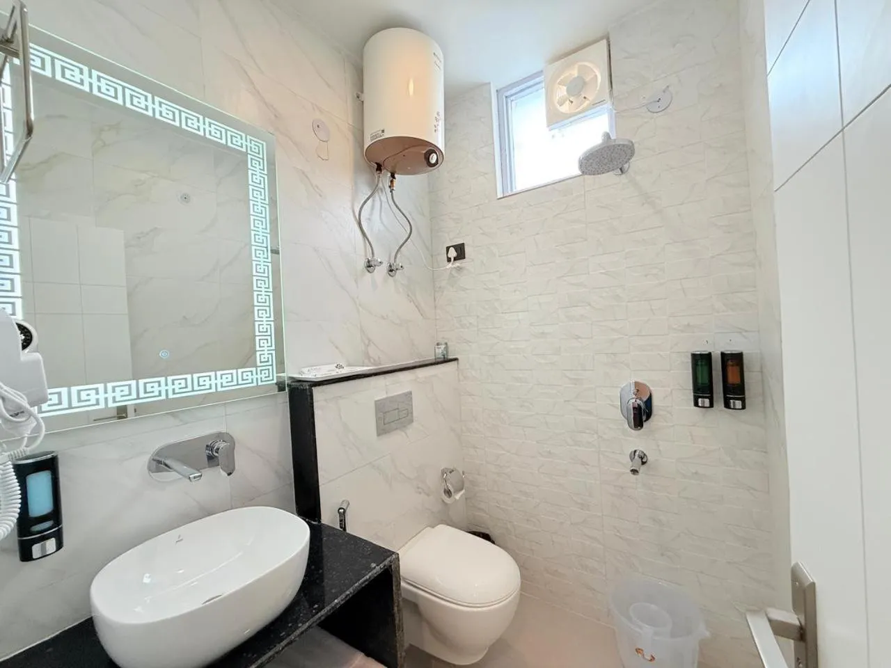 Shower in Rasa Boutique Stay