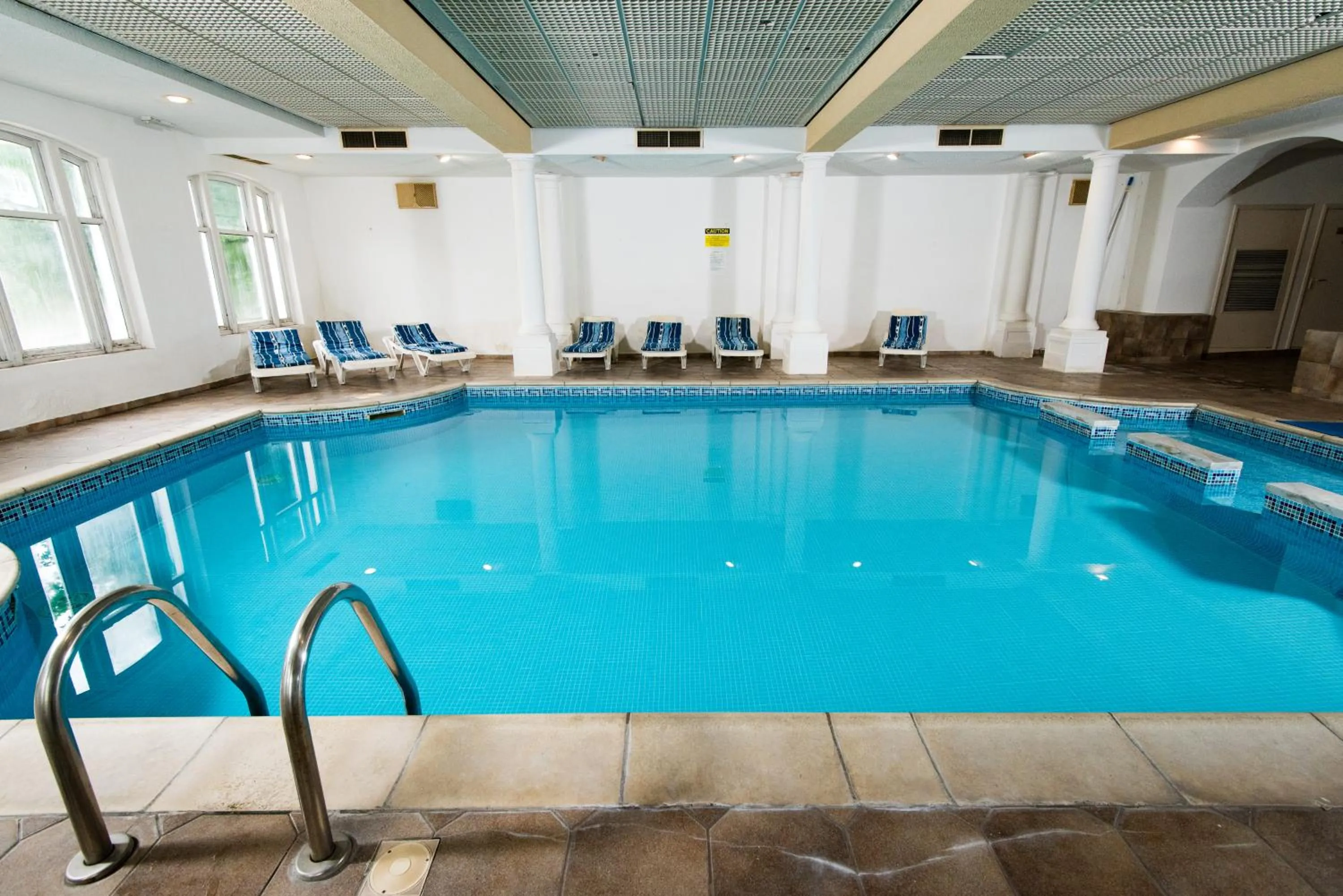 Swimming pool in Abbey Lawn Hotel