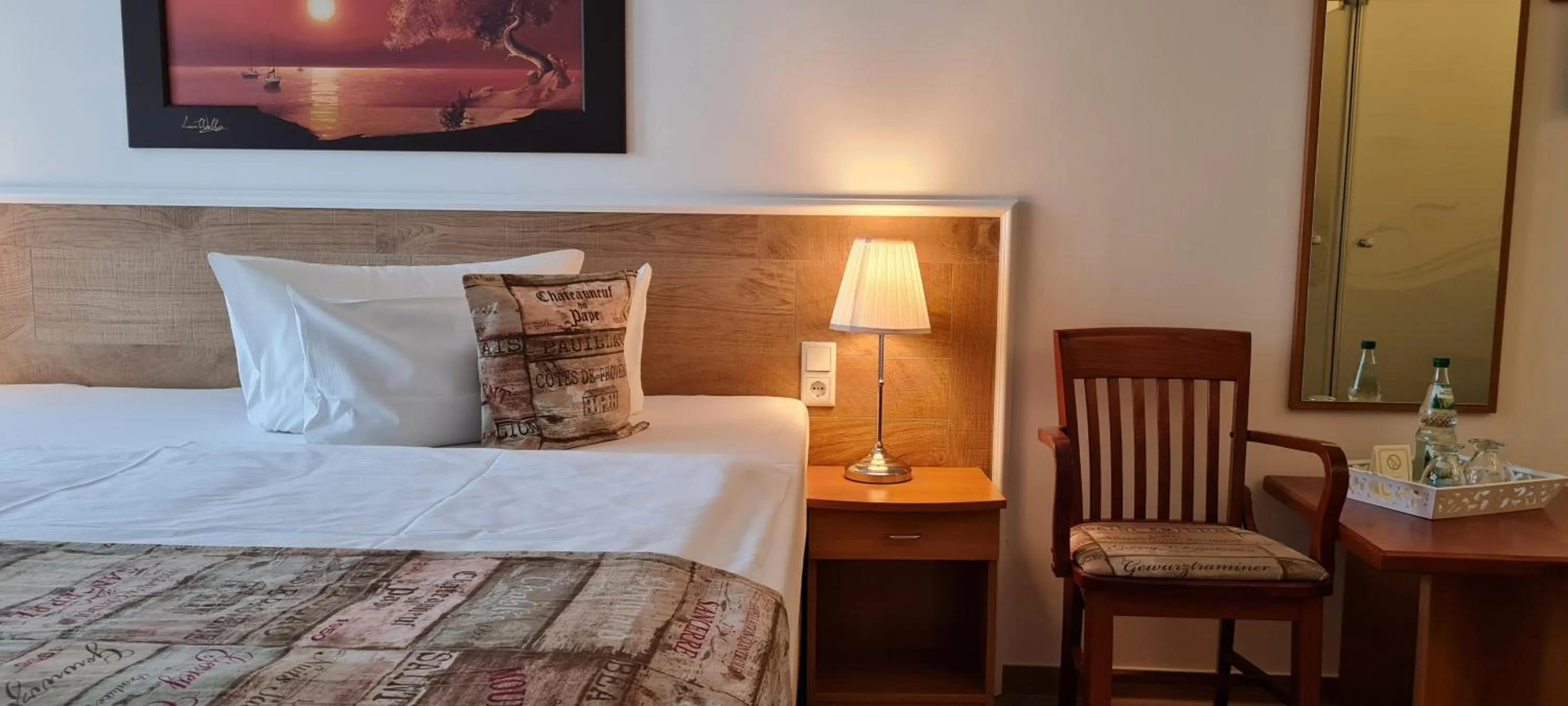 Patio, Bed in Hotel Domizil