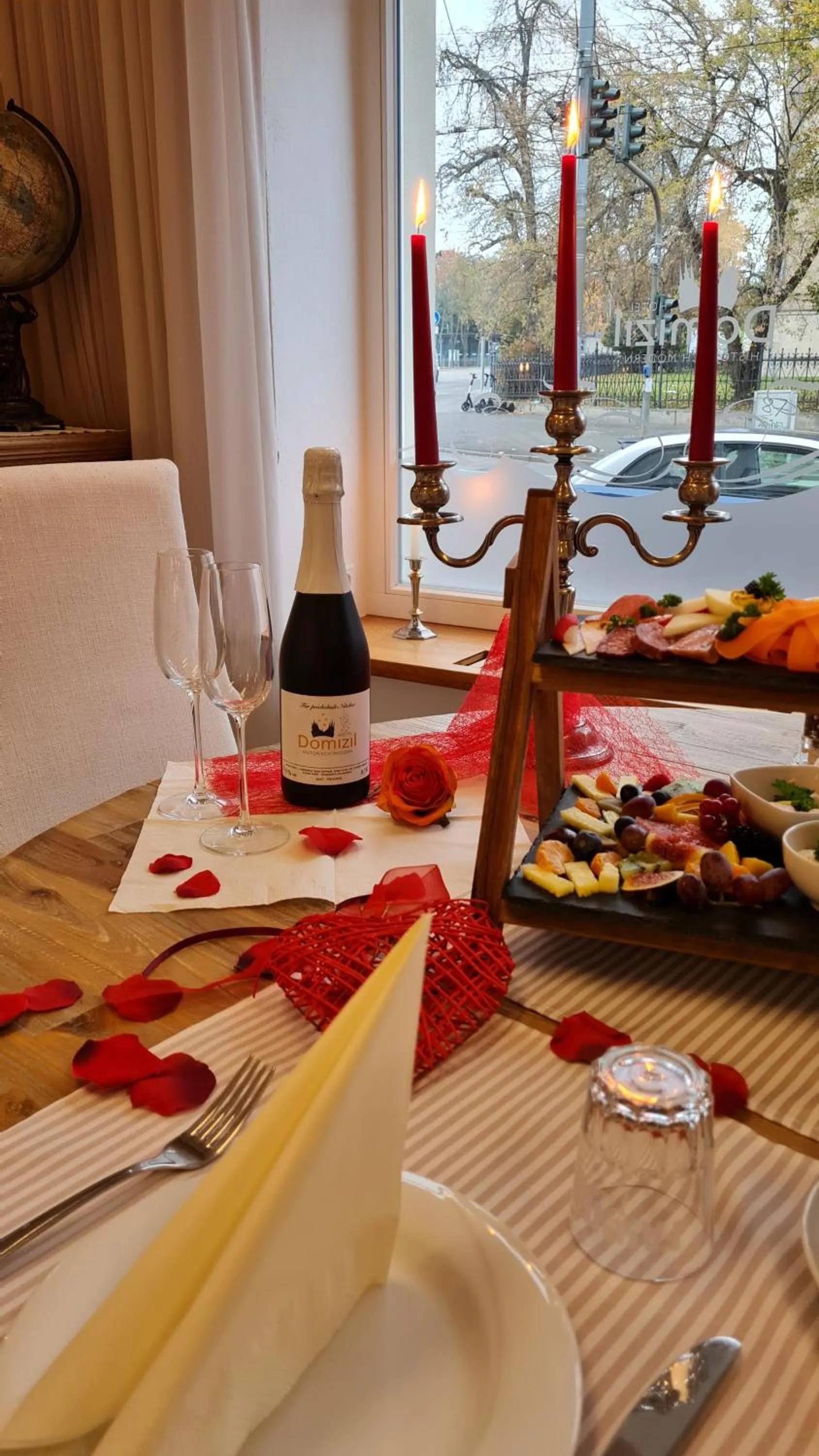 Decorative detail in Hotel Domizil