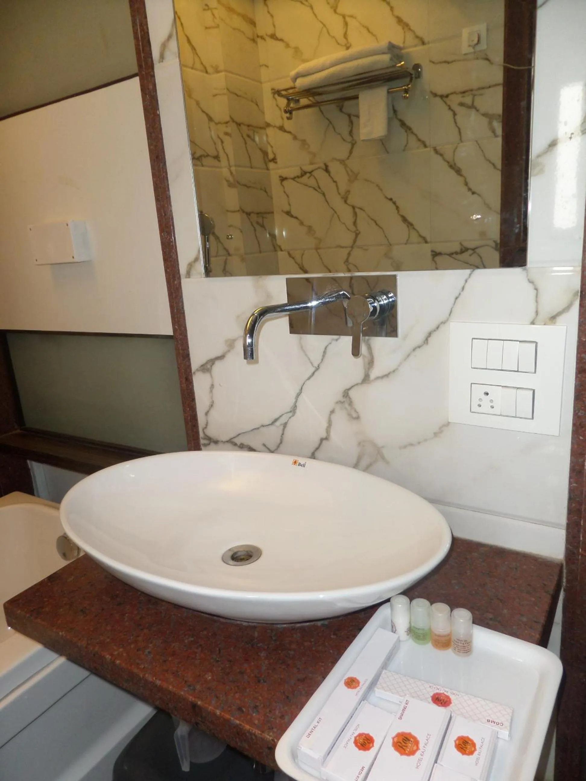 Bathroom in Hotel Raj Palace
