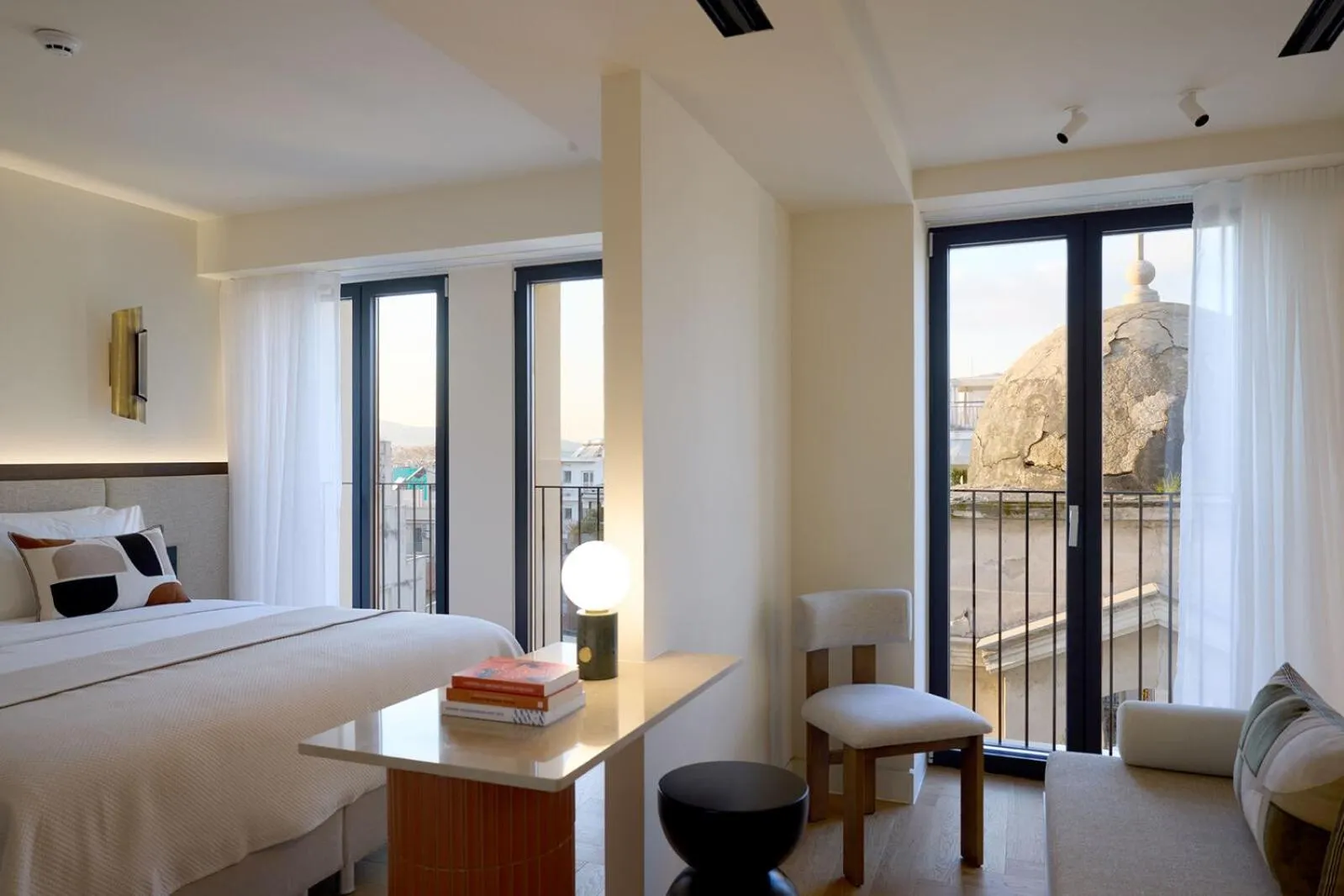 Bedroom, Bed in Bellen Athens Ηotel