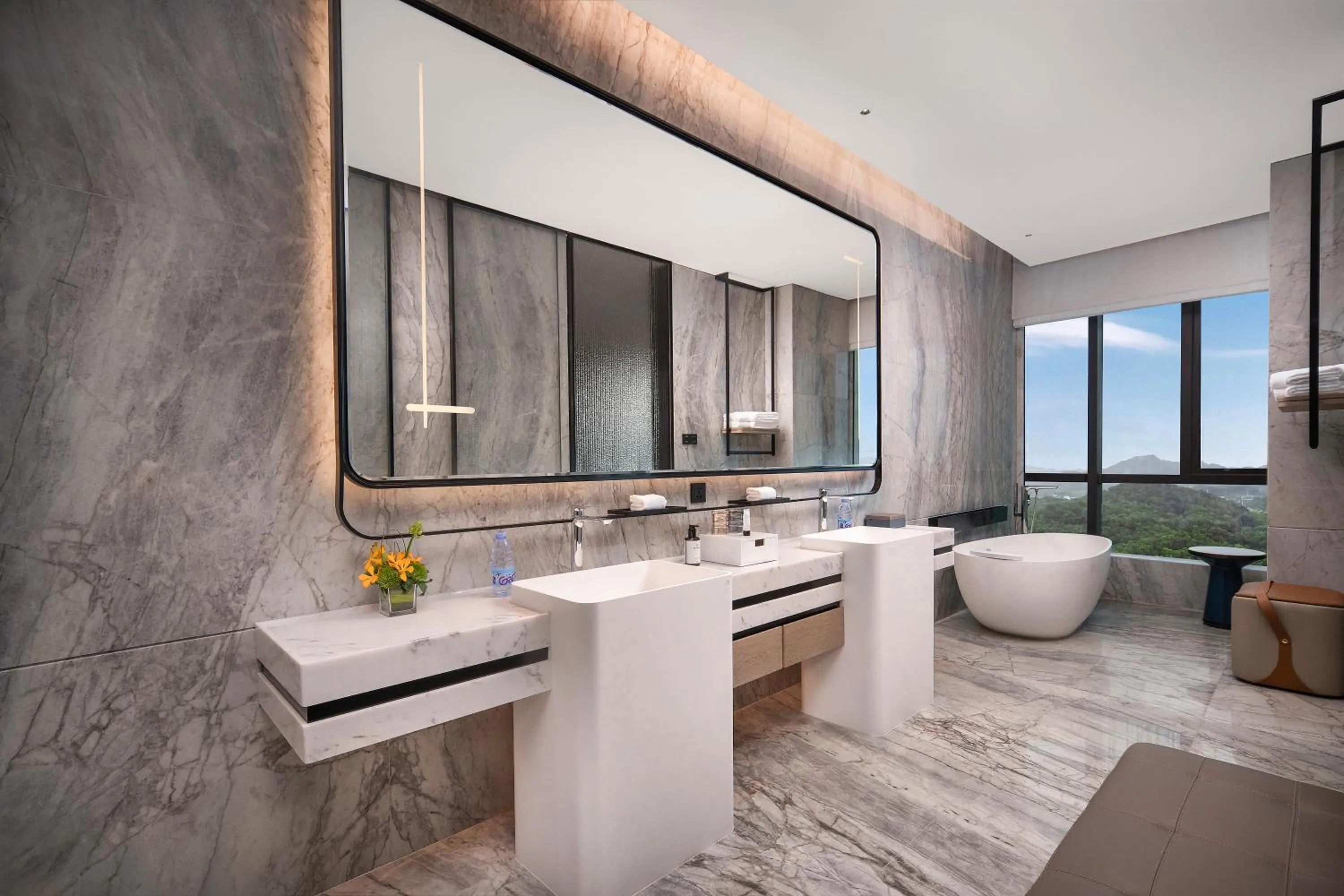 Bathroom in Wyndham Grand Shenzhen Guangming