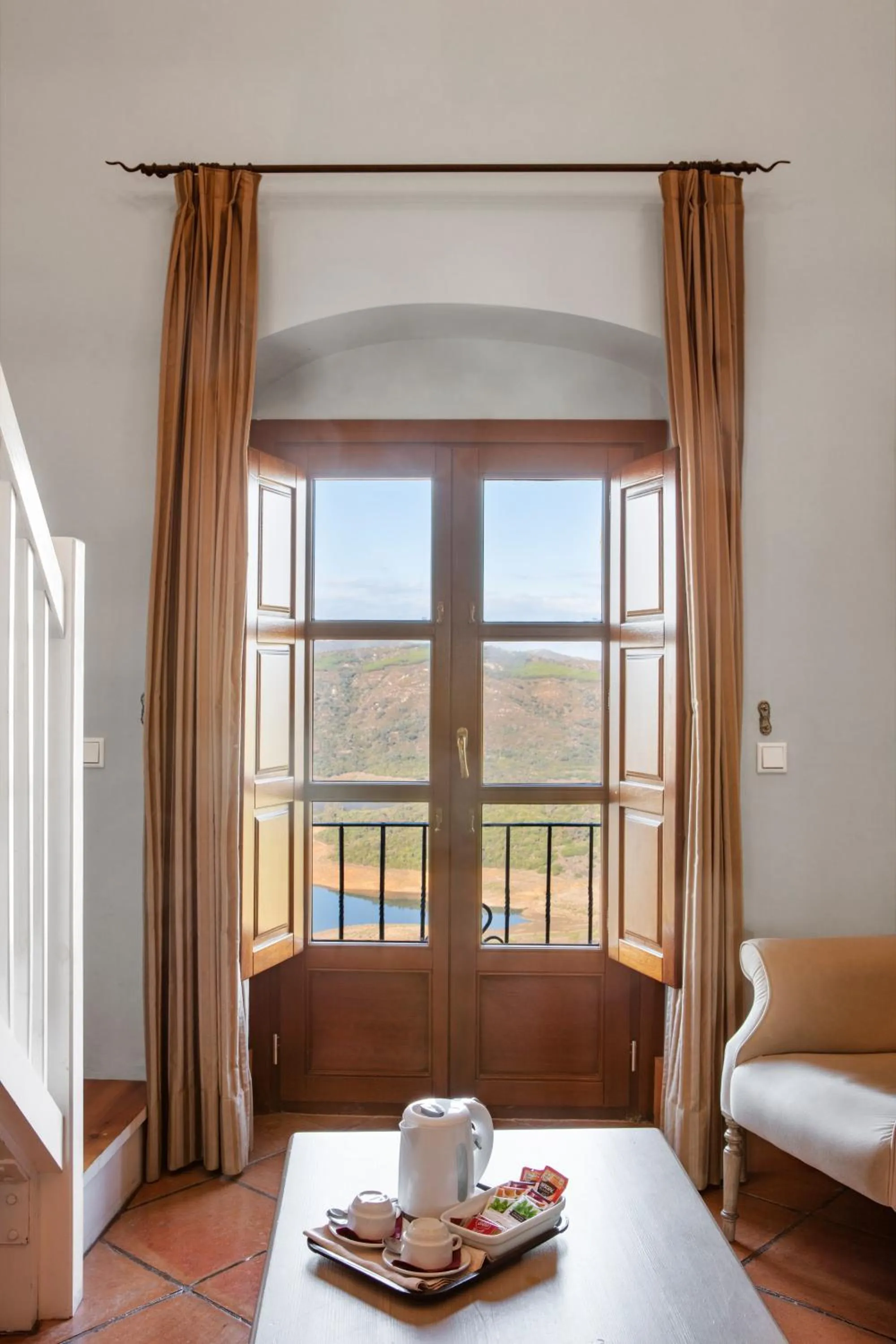 Natural landscape in Hotel Tugasa Castillo de Castellar