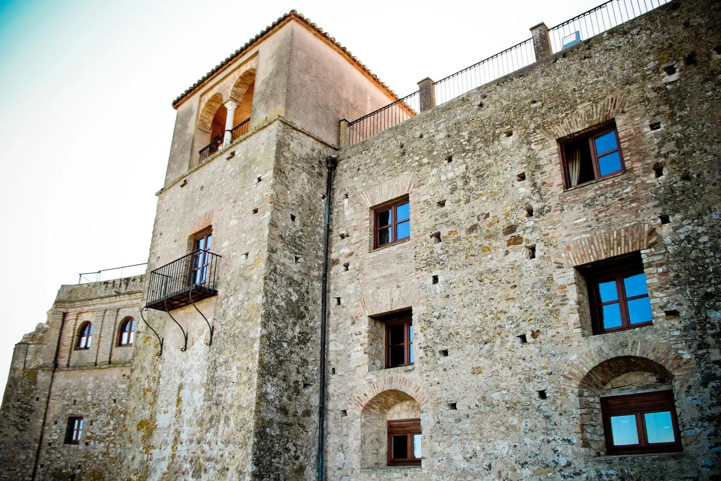 Property building in Hotel Tugasa Castillo de Castellar Property building in Hotel Tugasa Castillo de Castellar