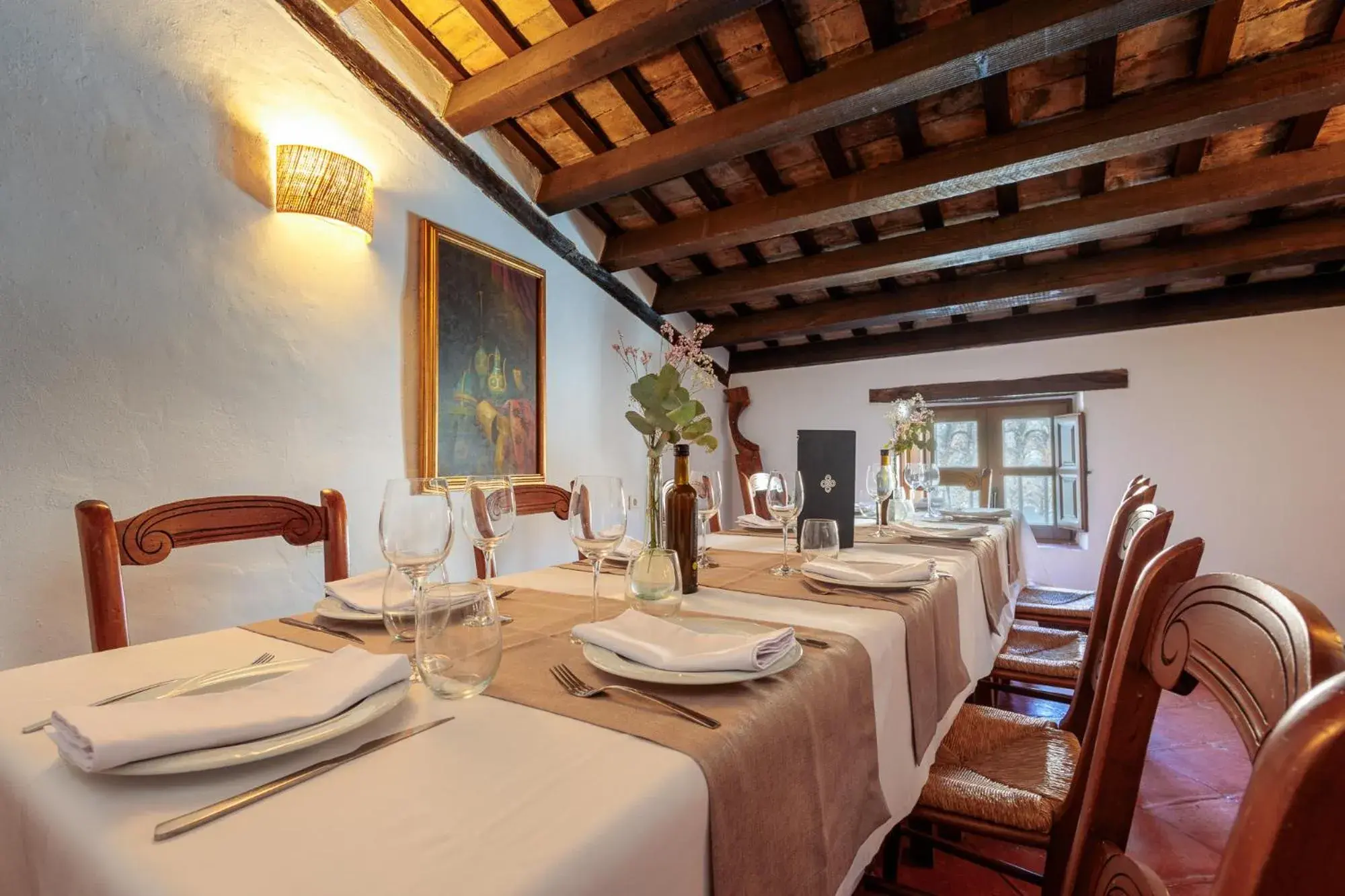 Restaurant/places to eat in Hotel Tugasa Castillo de Castellar Restaurant/places to eat in Hotel Tugasa Castillo de Castellar