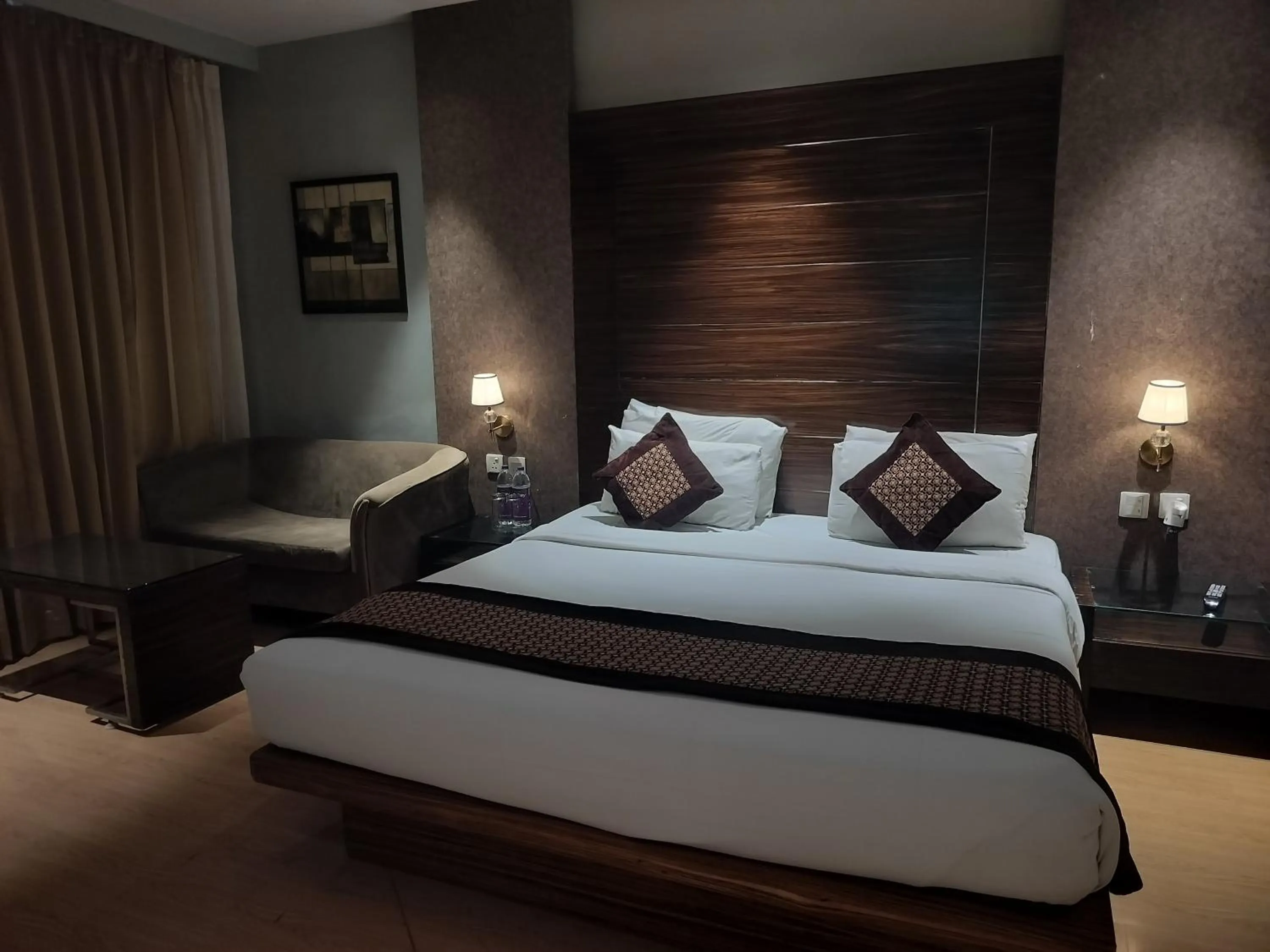 Bedroom, Bed in Stellar Resorts By Bel-La Monde, Rajokri, Near IGI Airport, Delhi