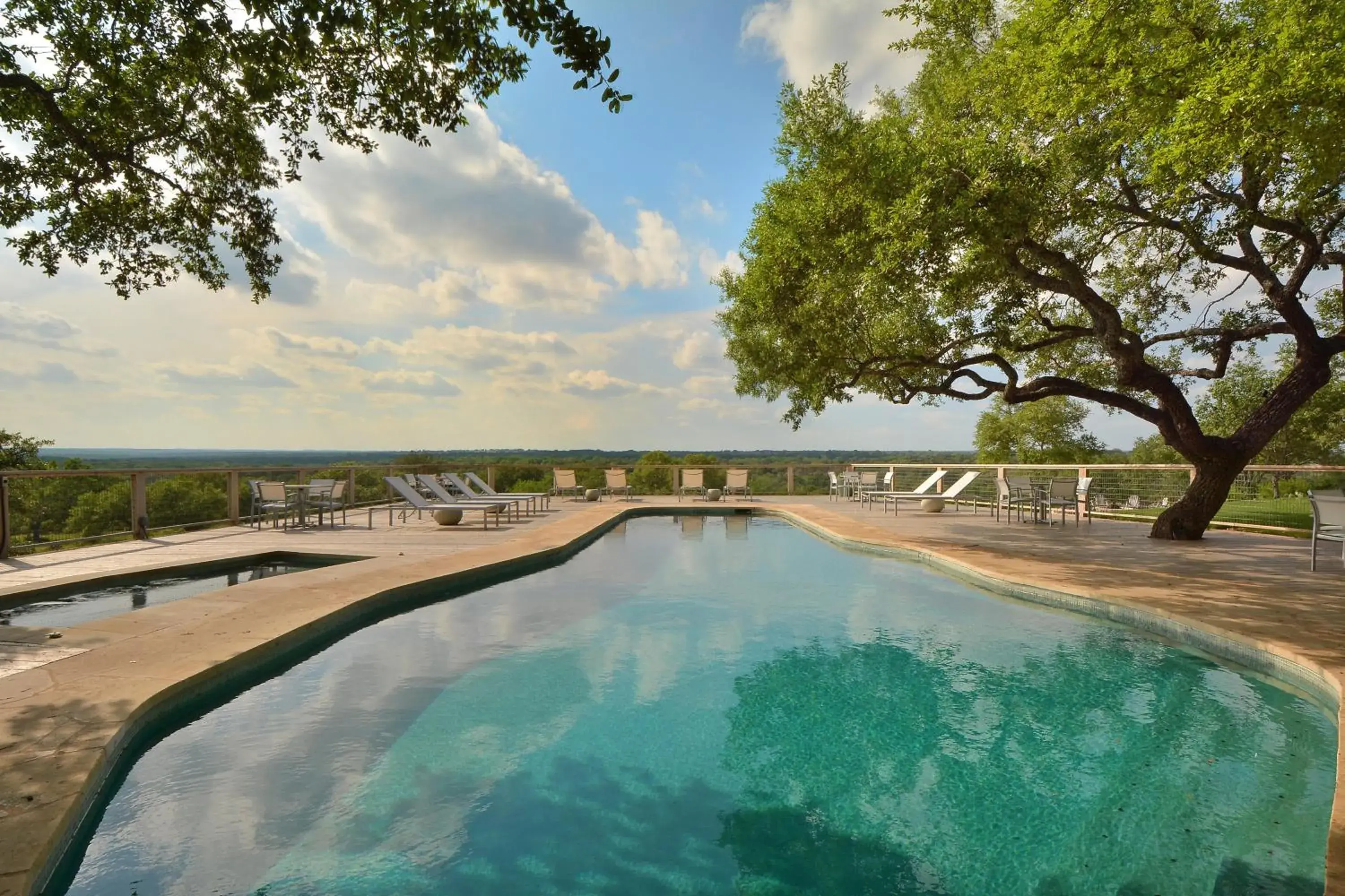 Swimming pool in Sage Hill Inn & Spa Swimming pool in Sage Hill Inn & Spa