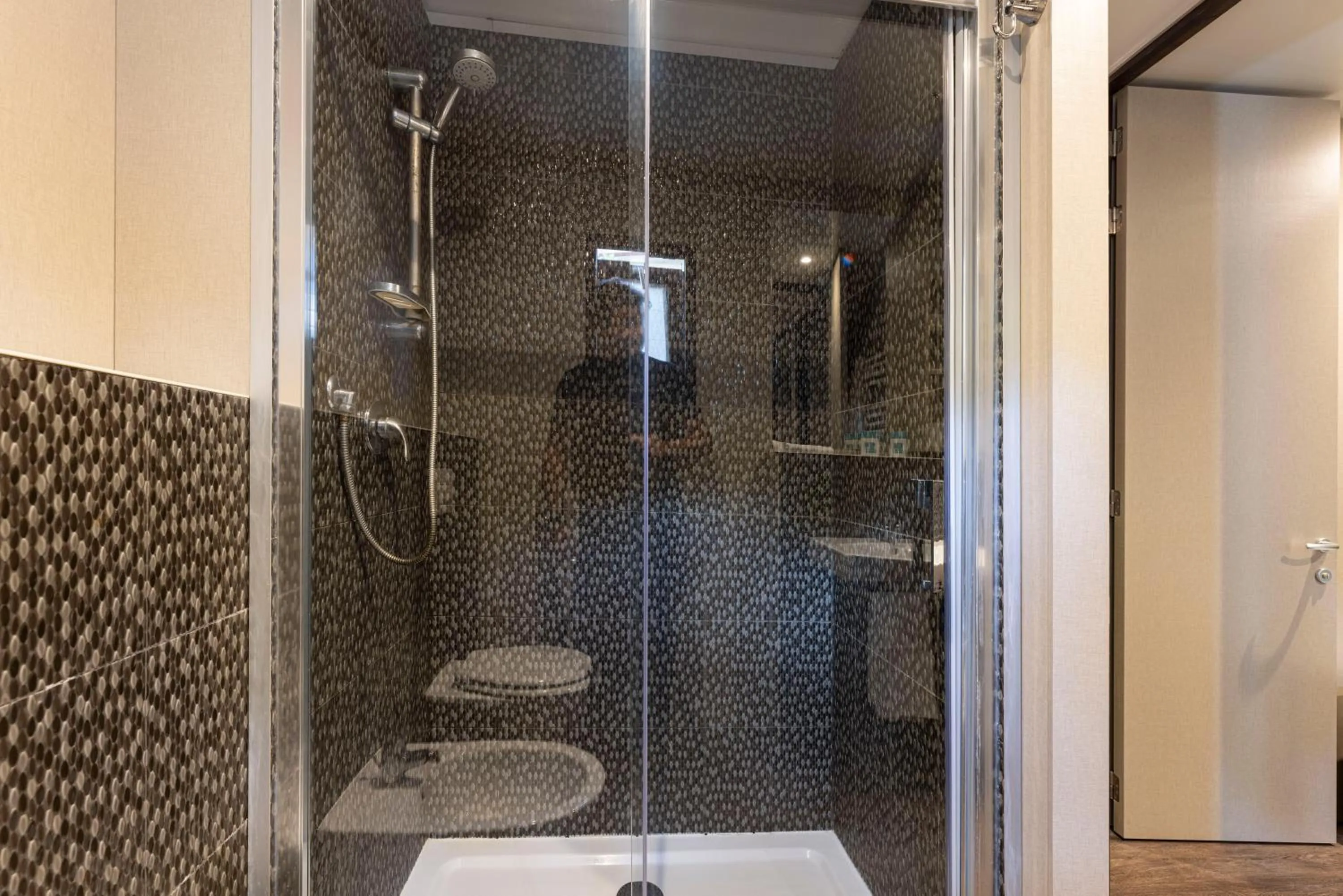 Shower in Camping Village Le Calanchiole