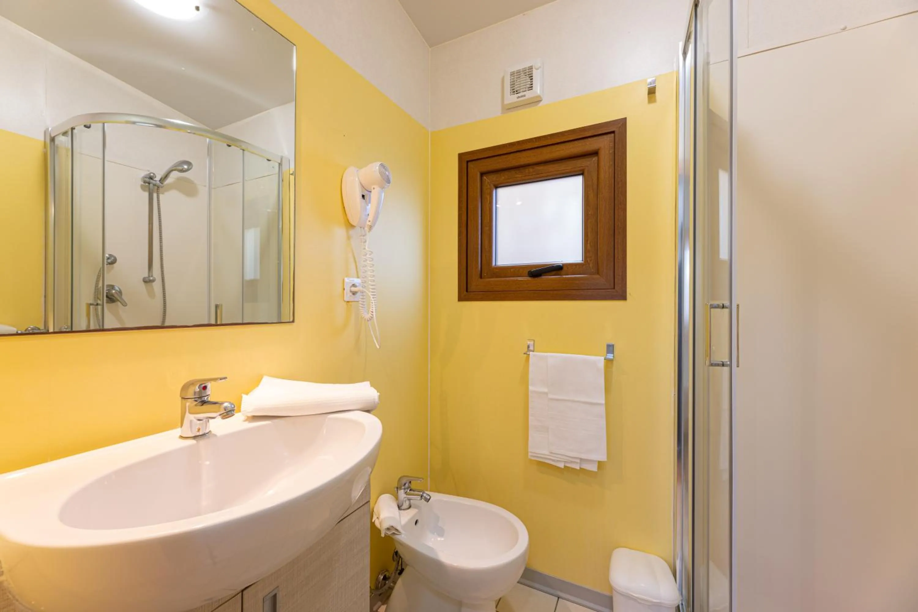 Shower in Camping Village Le Calanchiole