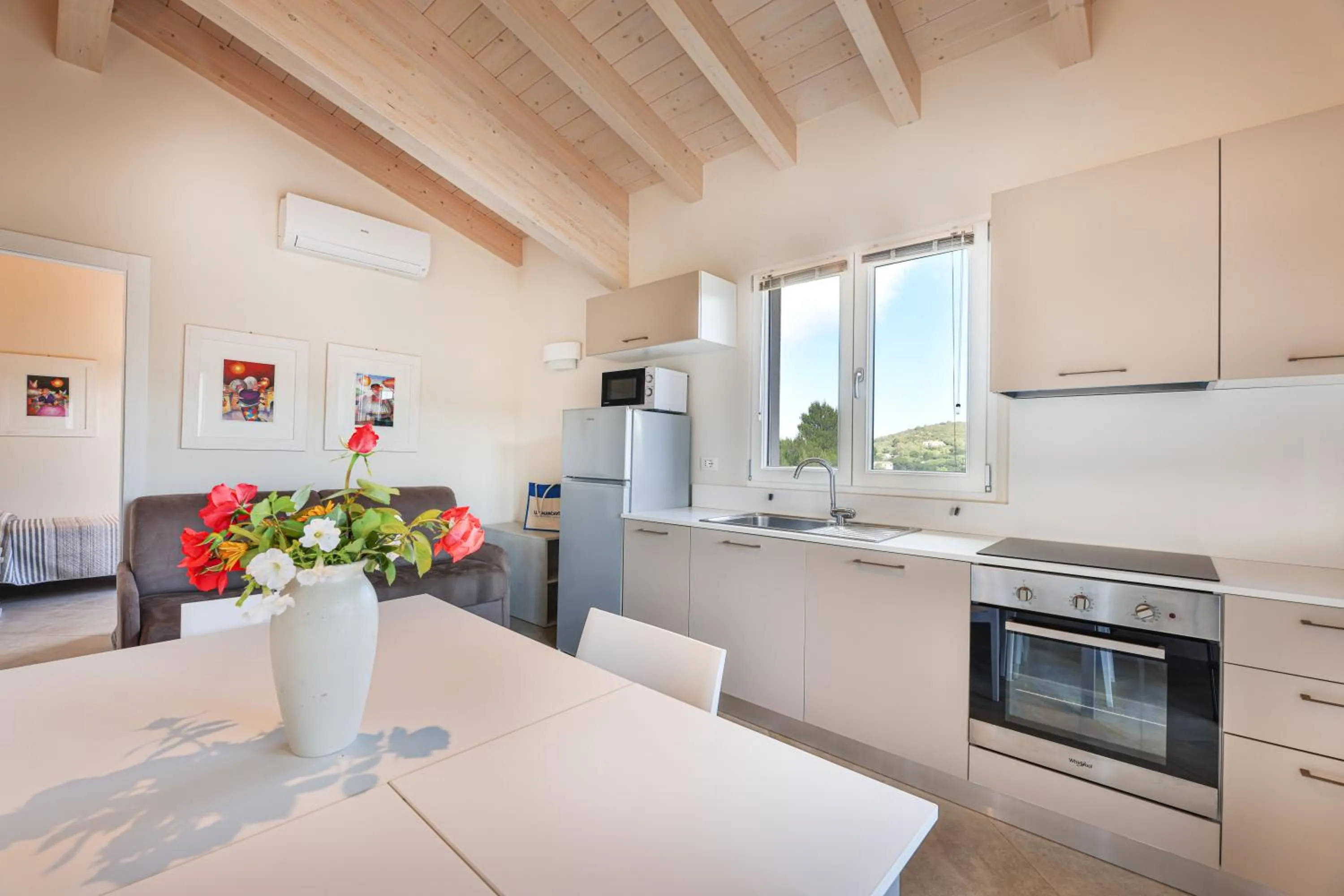 Kitchen or kitchenette in Camping Village Le Calanchiole