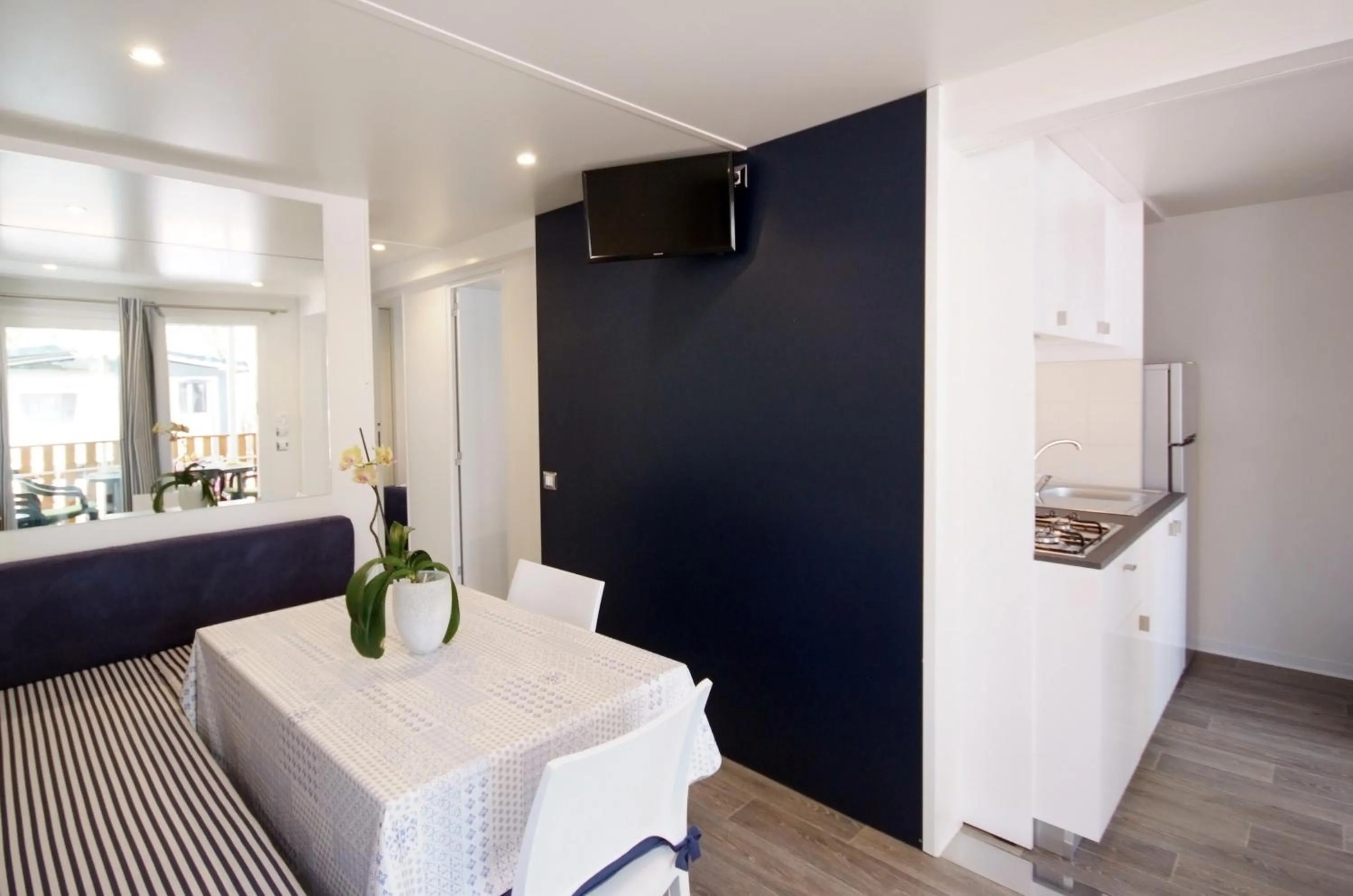 Kitchen or kitchenette in Camping Village Le Calanchiole