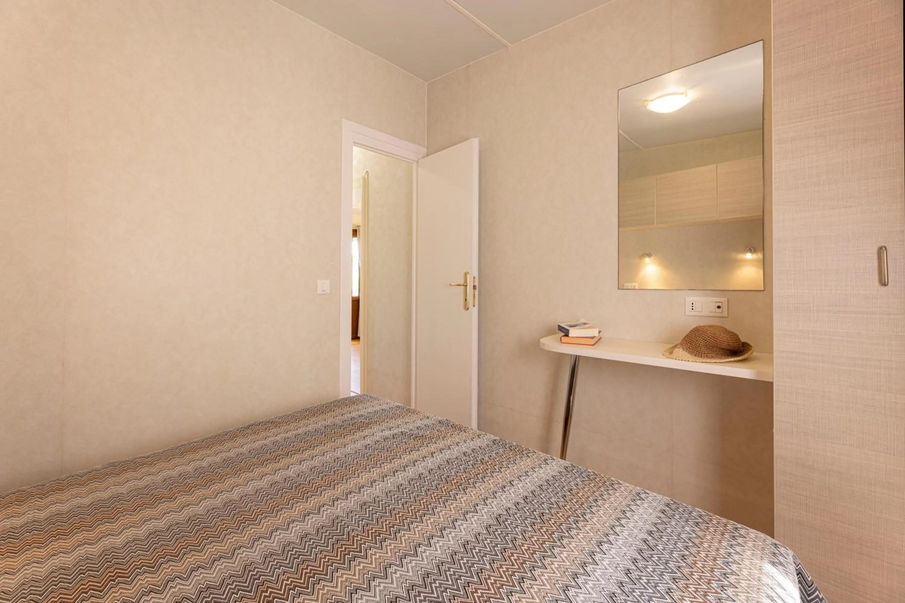 Bed in Camping Village Le Calanchiole