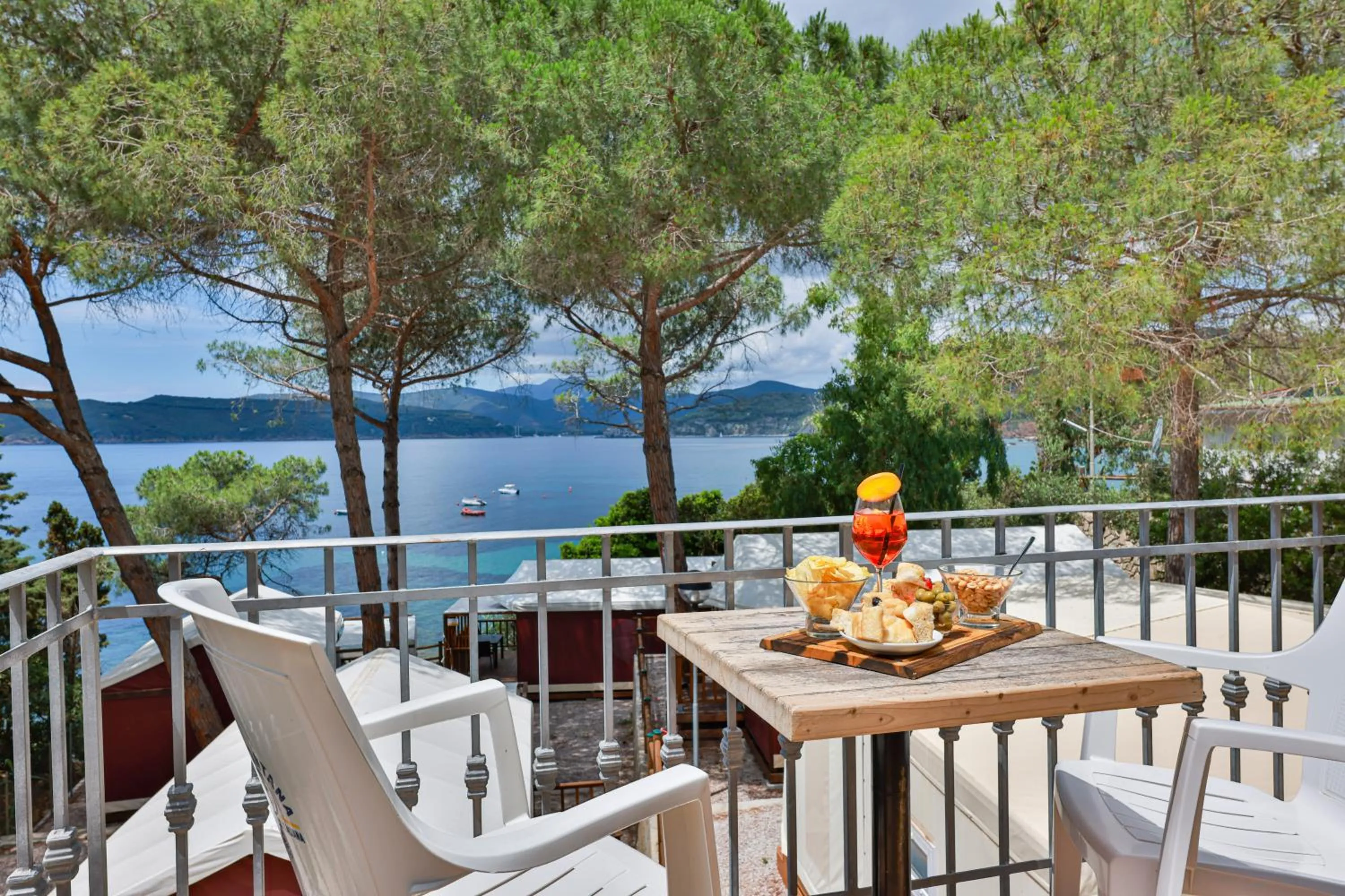 Day in Camping Village Le Calanchiole