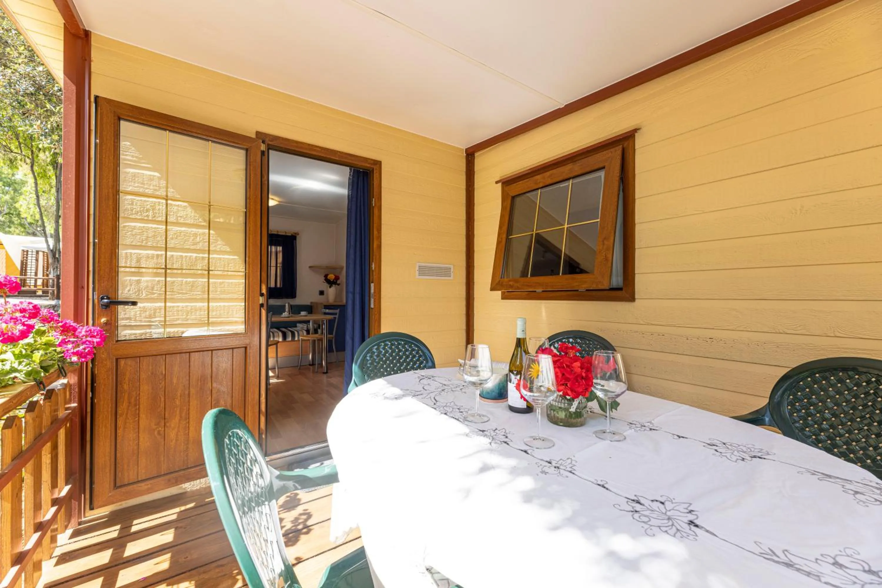 Dining area in Camping Village Le Calanchiole
