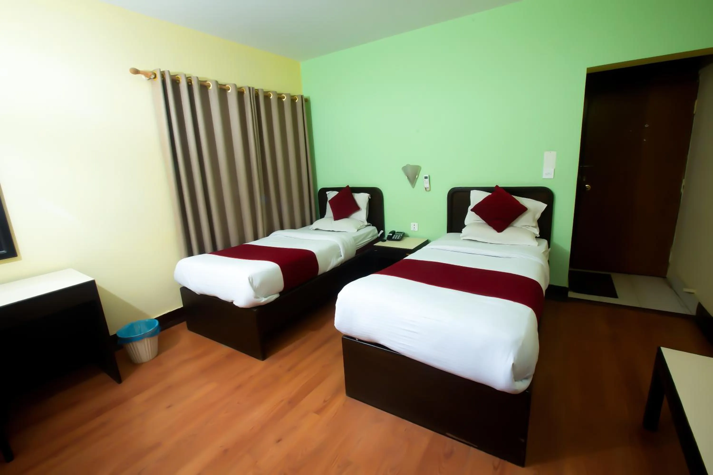 Restaurant/places to eat, Bed in Sacred Boutique Hotel