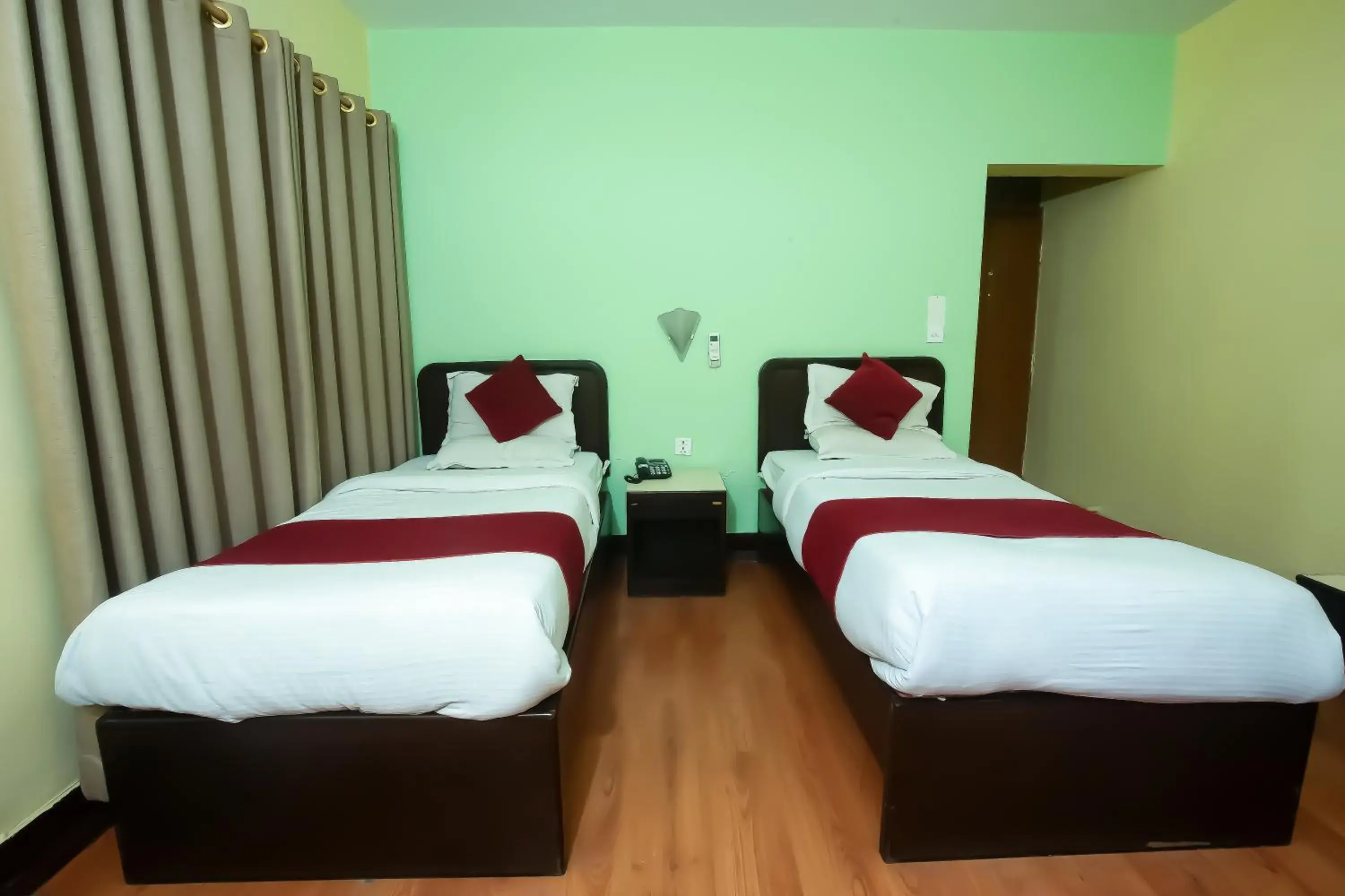 Restaurant/places to eat, Bed in Sacred Boutique Hotel Restaurant/places to eat, Bed in Sacred Boutique Hotel