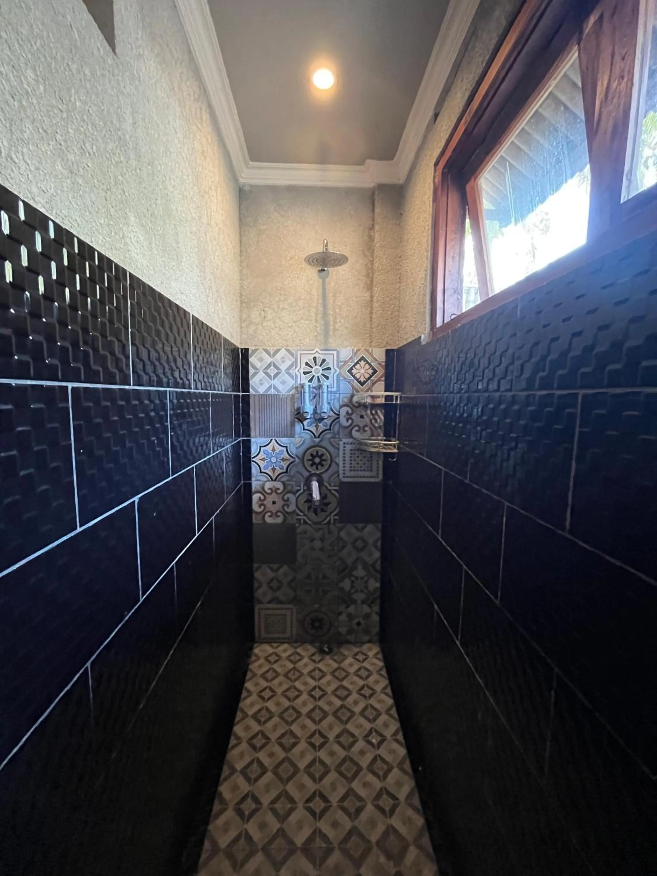 Shower in Waras Villa