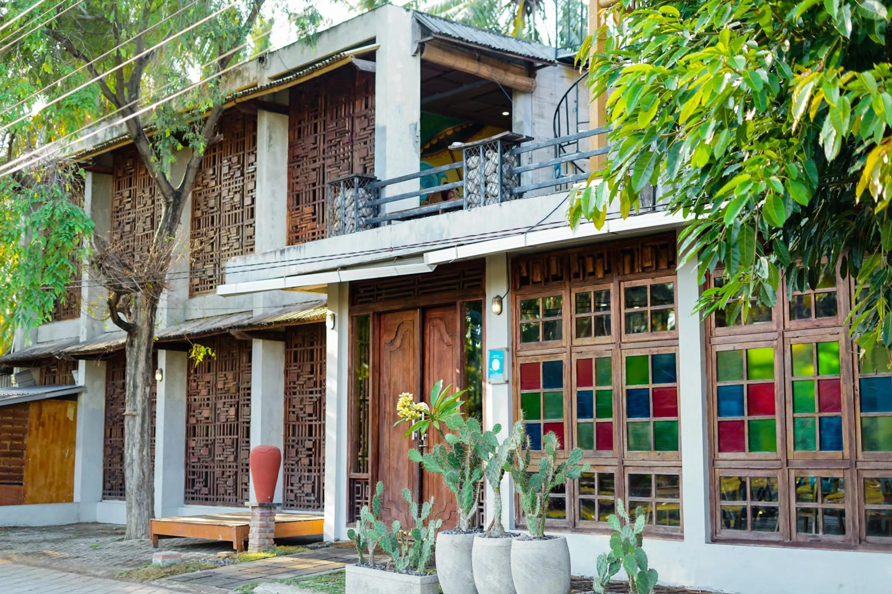 Property building in Waras Villa