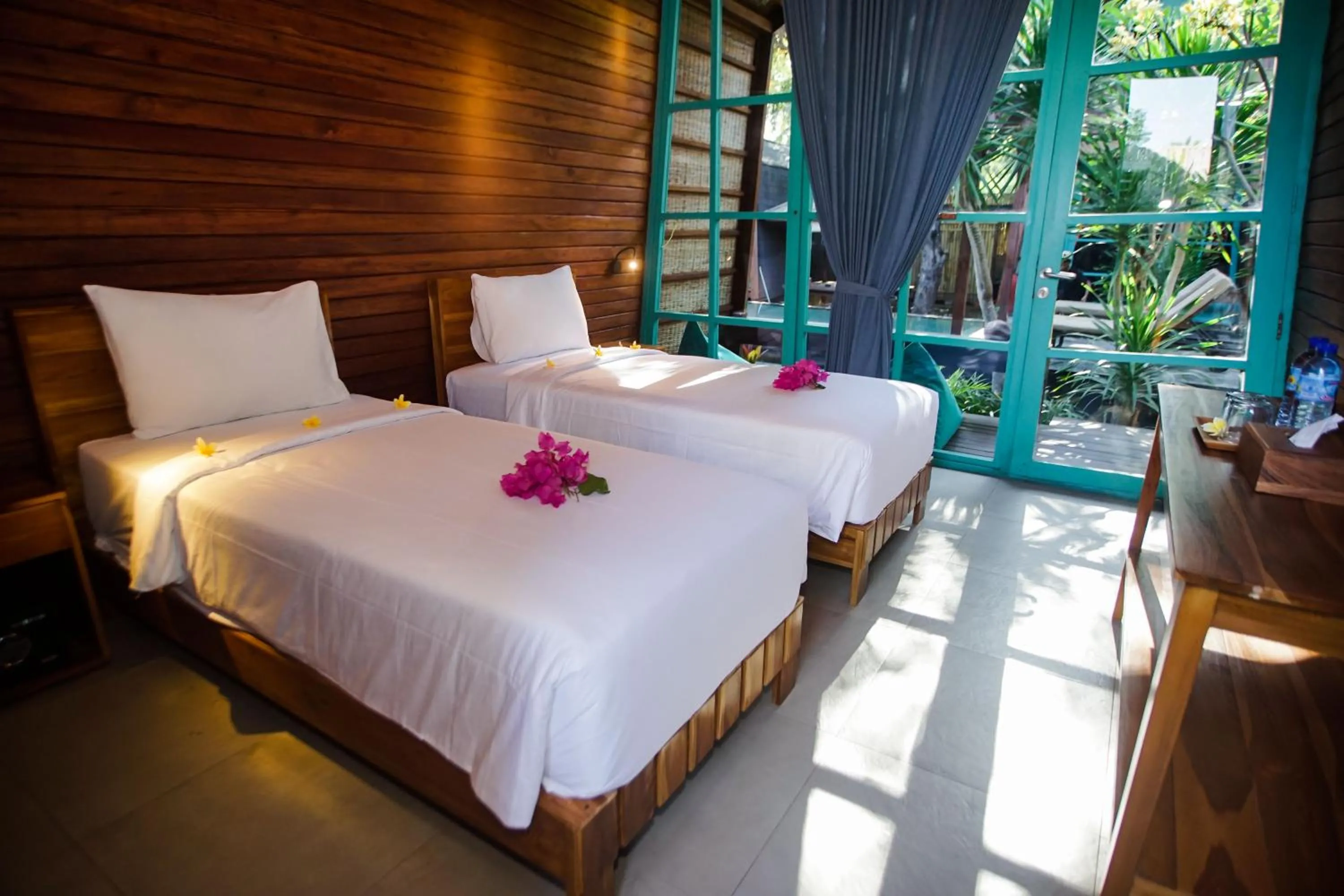 Photo of the whole room, Bed in Waras Villa