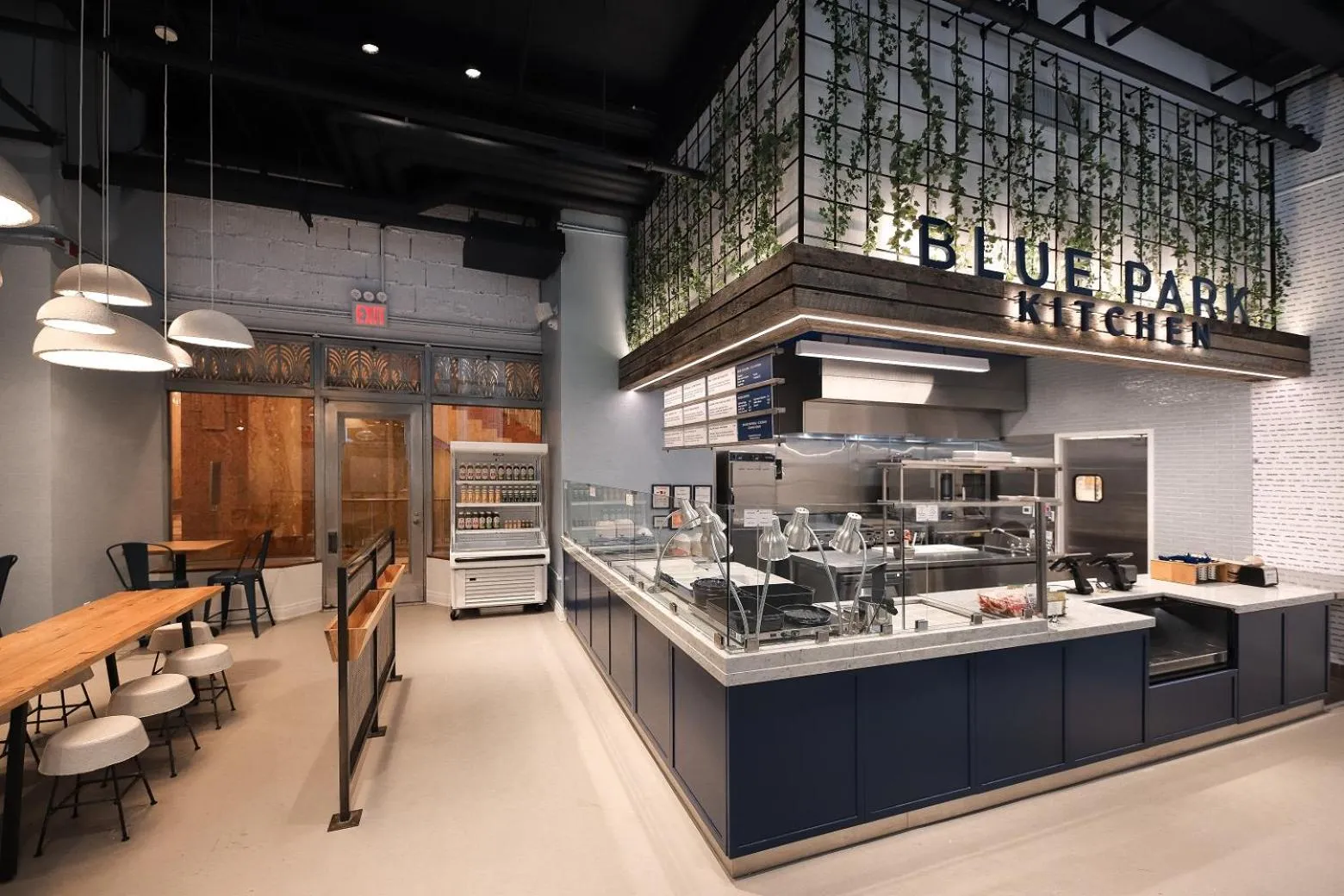 Restaurant/places to eat in Mint House at 70 Pine