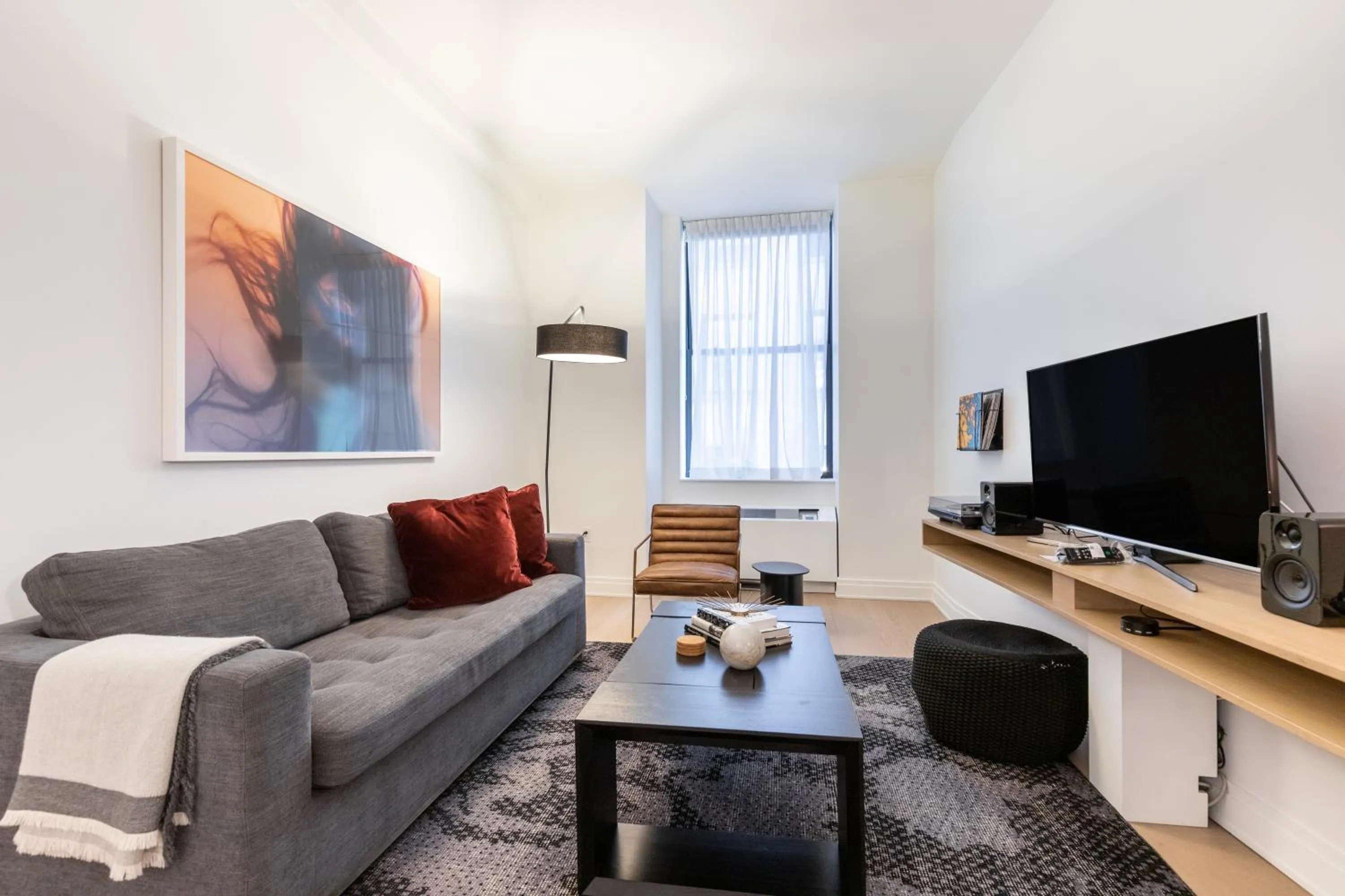 Living room in Mint House at 70 Pine