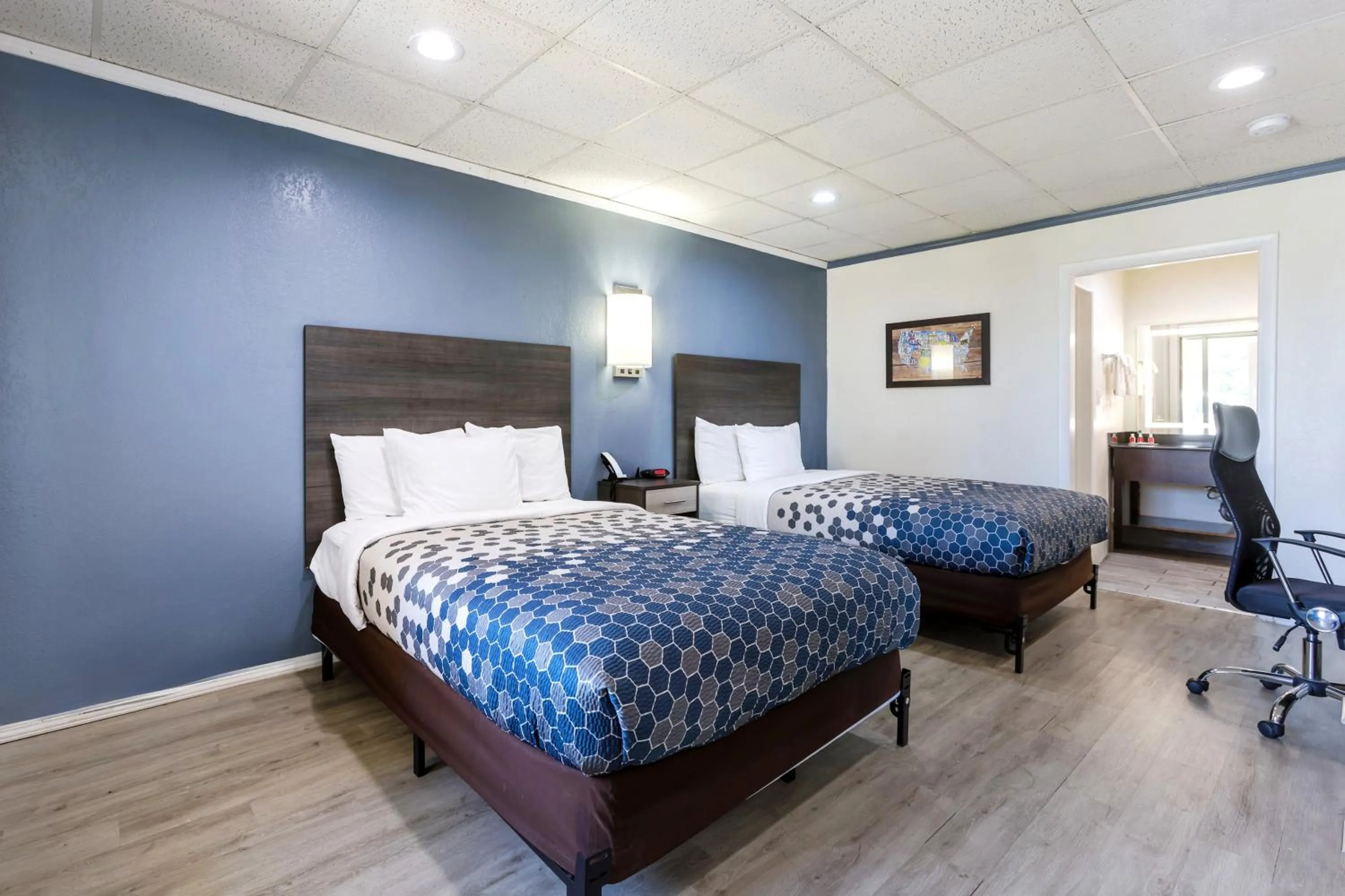 Bedroom, Bed in Edyn Hotel By Townhouse Wytheville US 52
