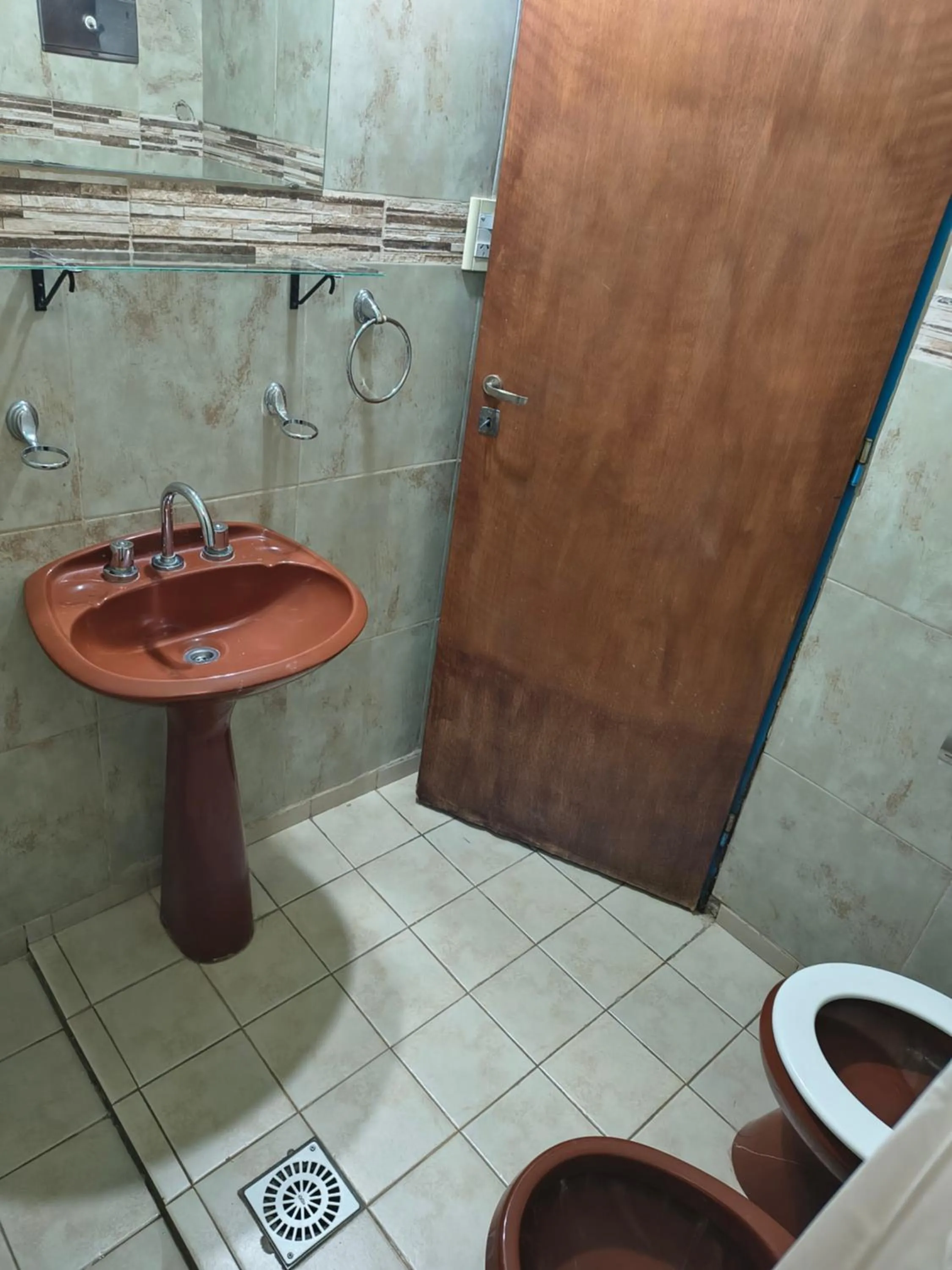 Shower in Hotel Cesar