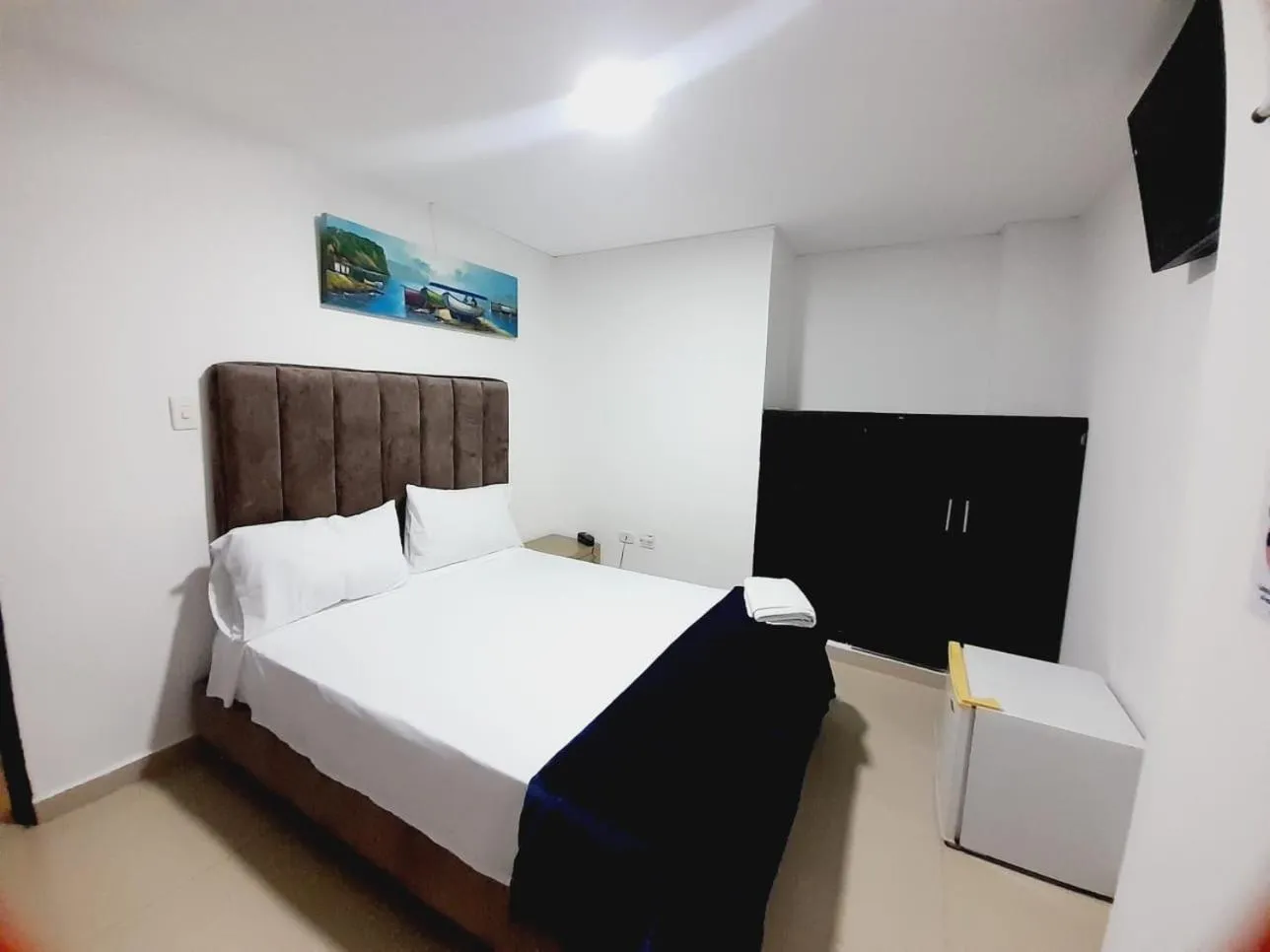 Bedroom in Karin Hotel