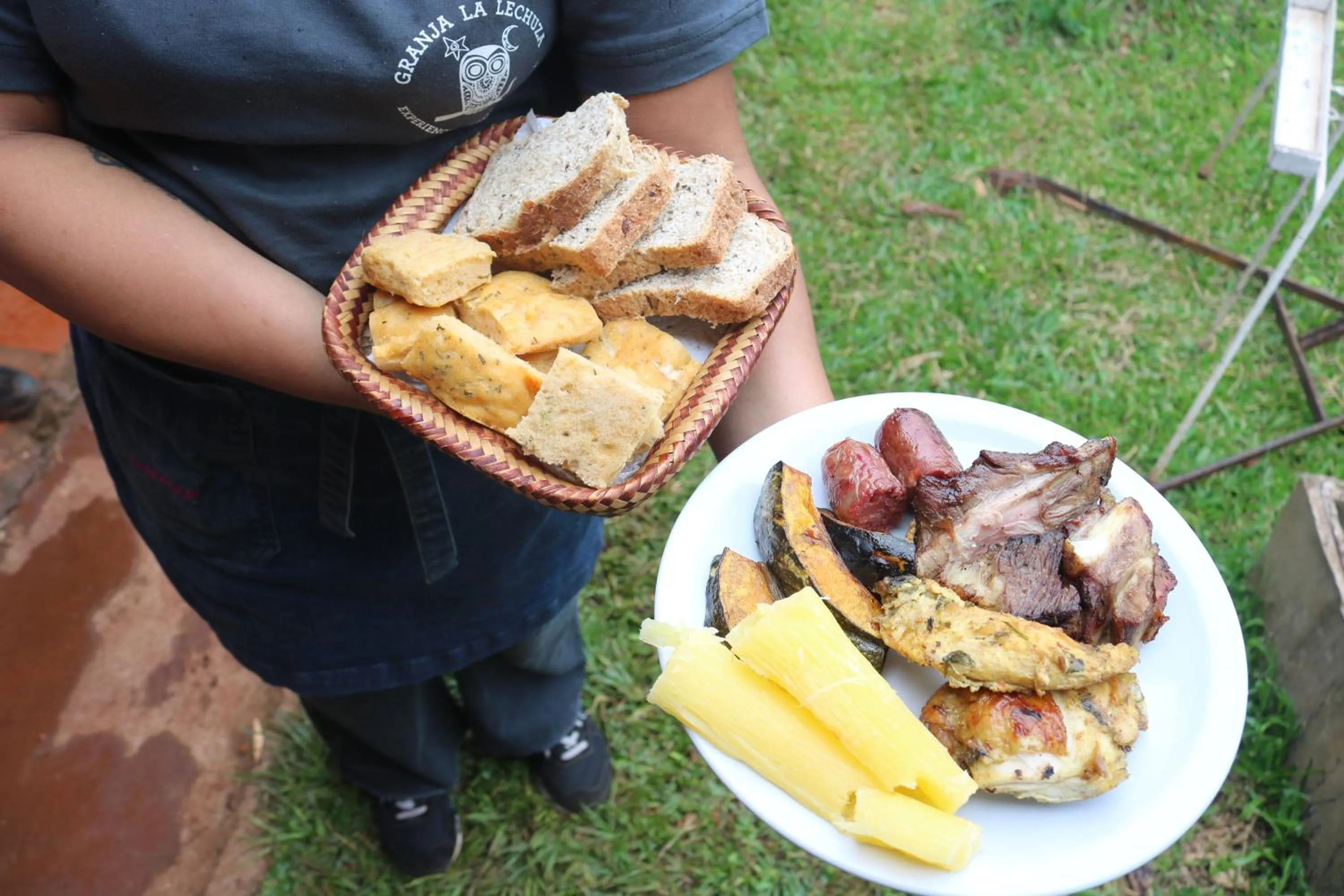 Restaurant/places to eat in Granja La Lechuza Ecolodge