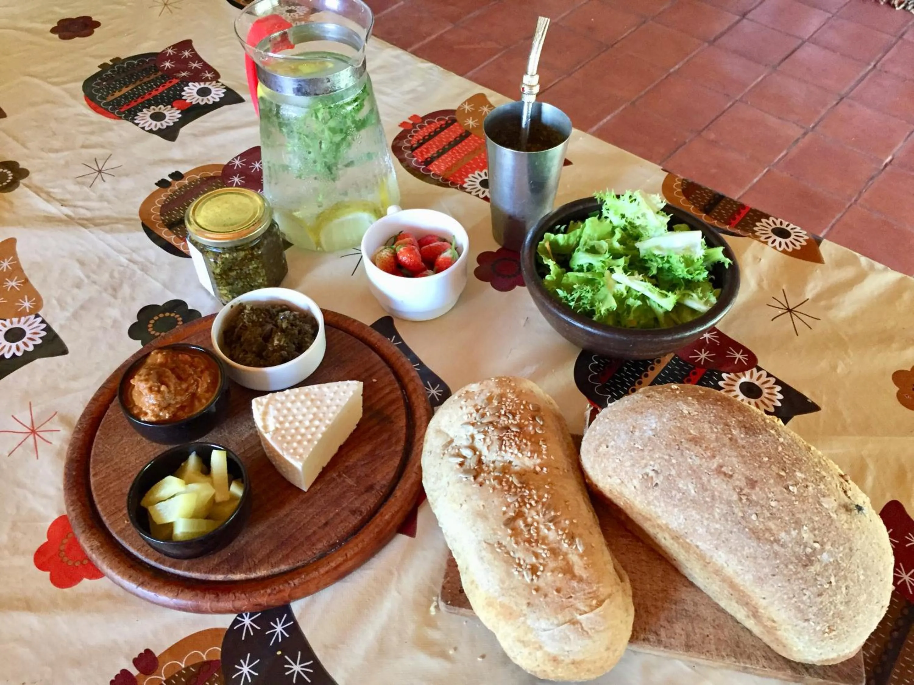 Food and drinks in Granja La Lechuza Ecolodge