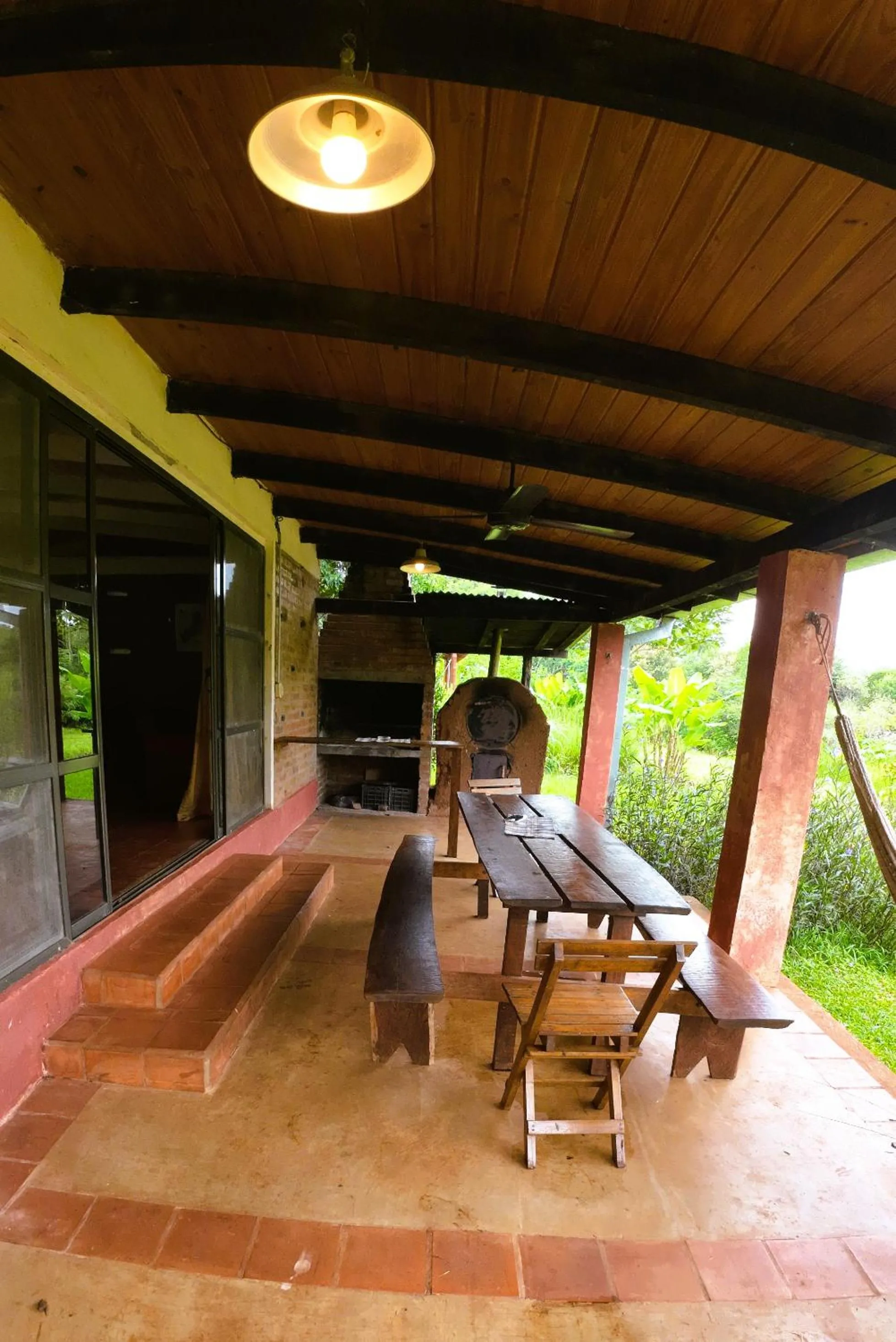 BBQ facilities in Granja La Lechuza Ecolodge