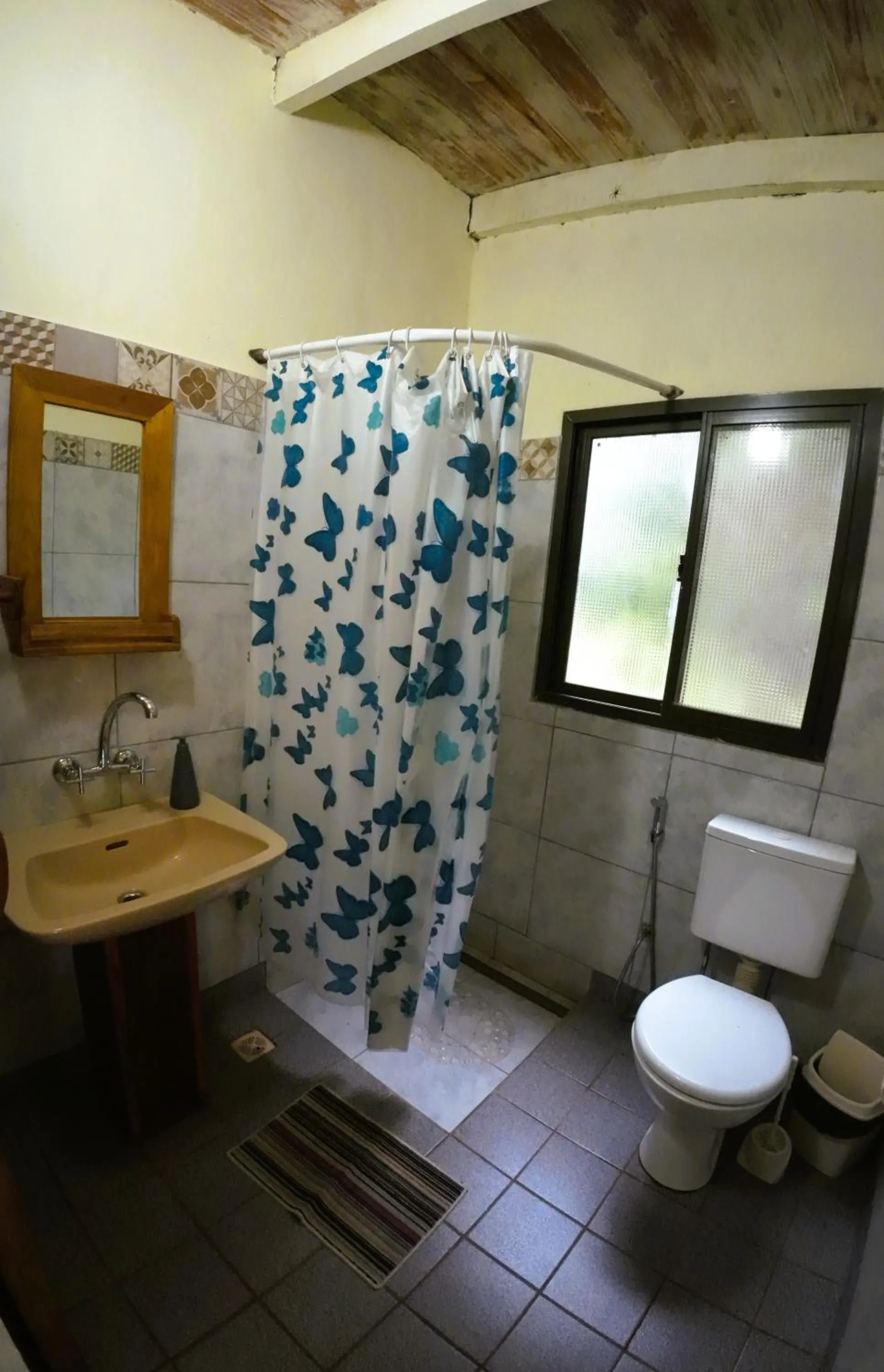 Shower in Granja La Lechuza Ecolodge