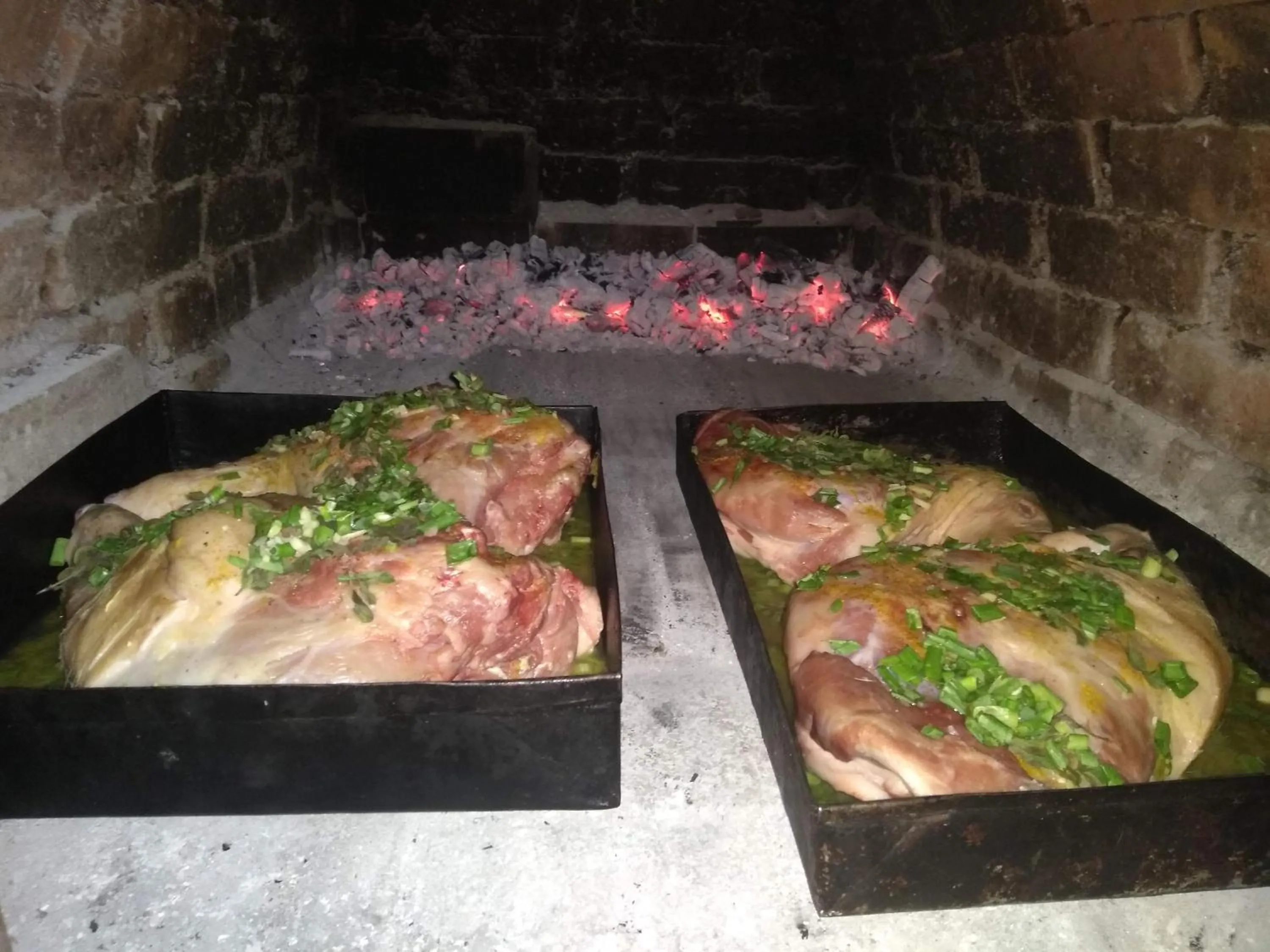 Restaurant/places to eat in Granja La Lechuza Ecolodge