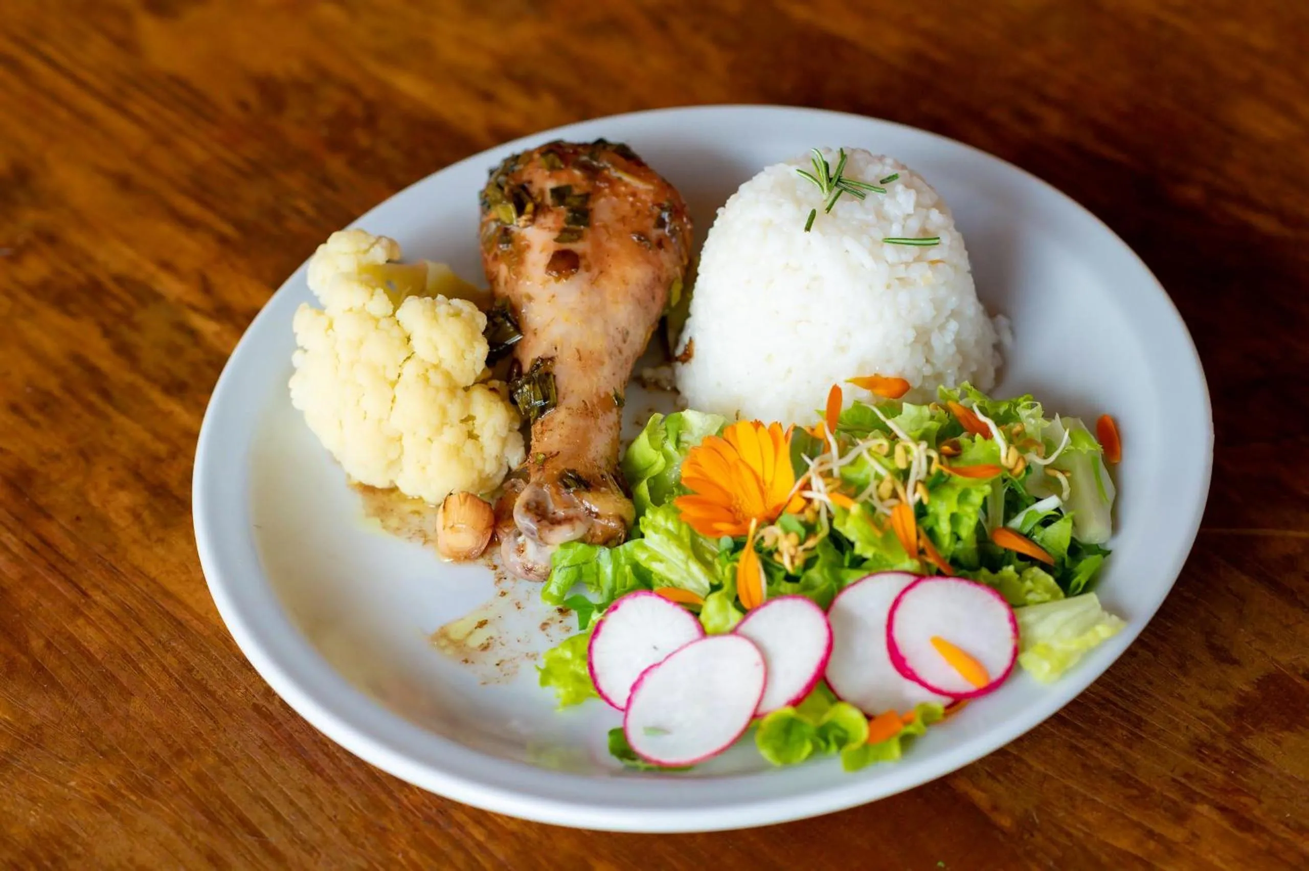 Food and drinks in Granja La Lechuza Ecolodge