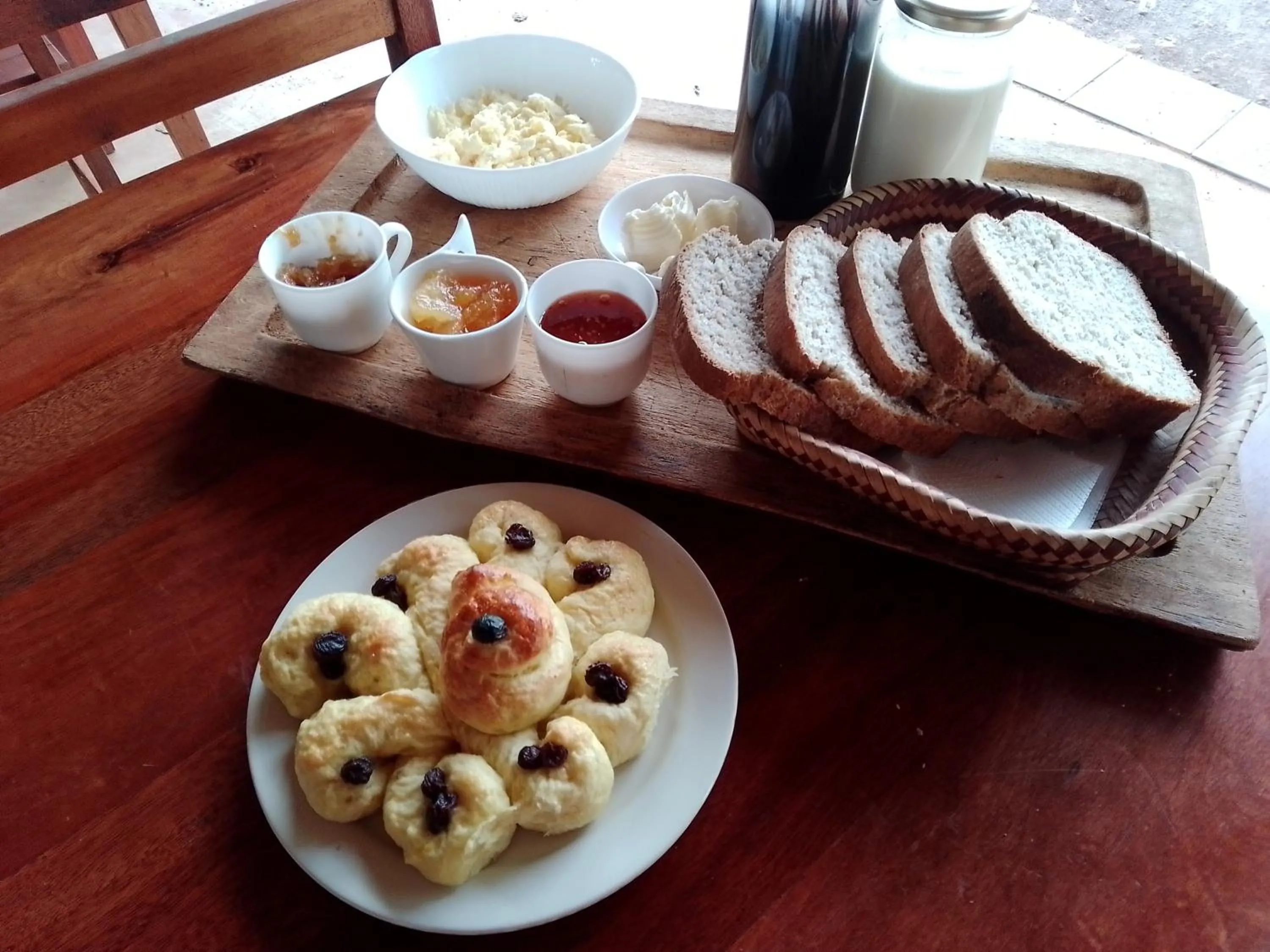 Restaurant/places to eat in Granja La Lechuza Ecolodge