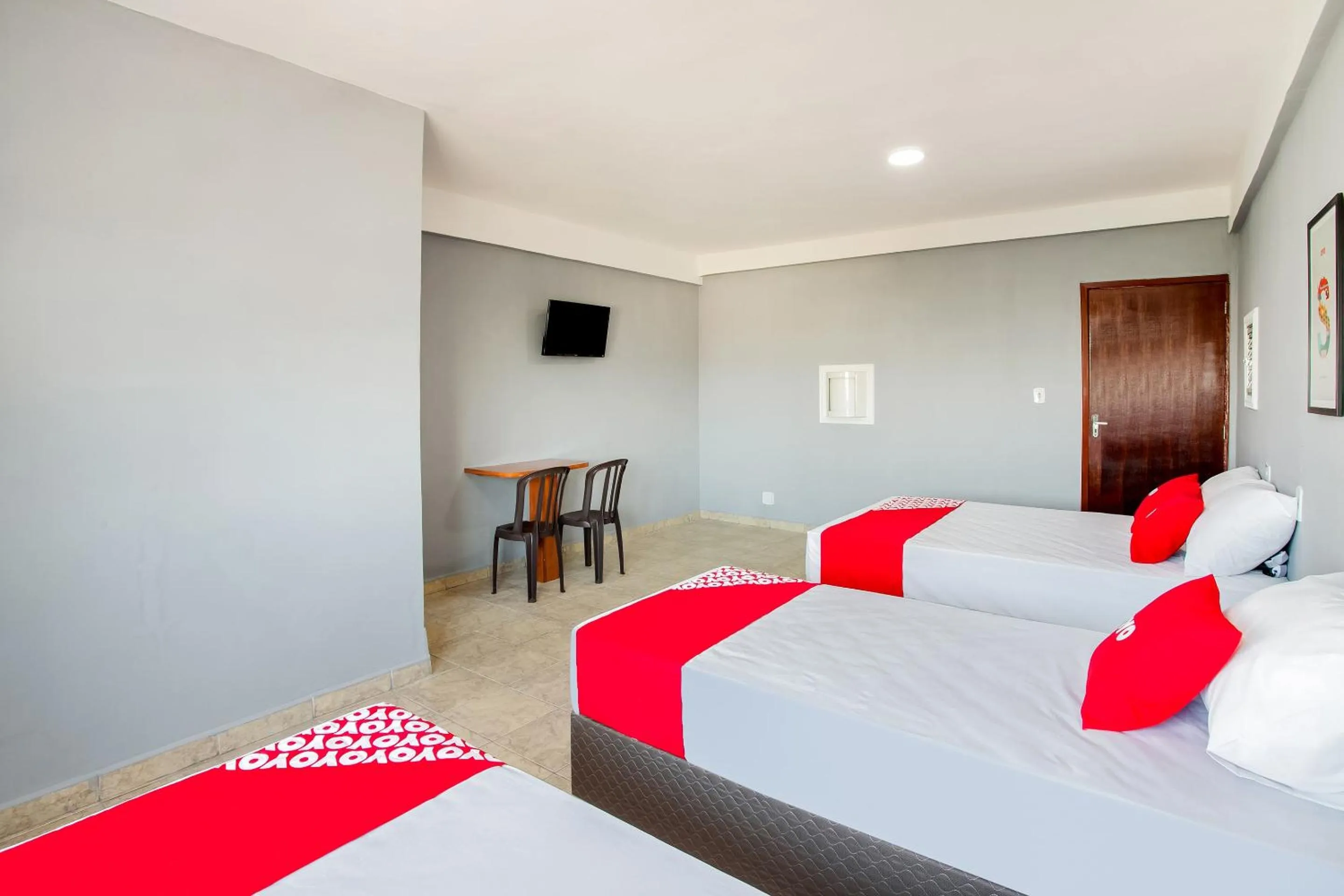 Bedroom, Bed in OYO Hotel Boneville, São Paulo