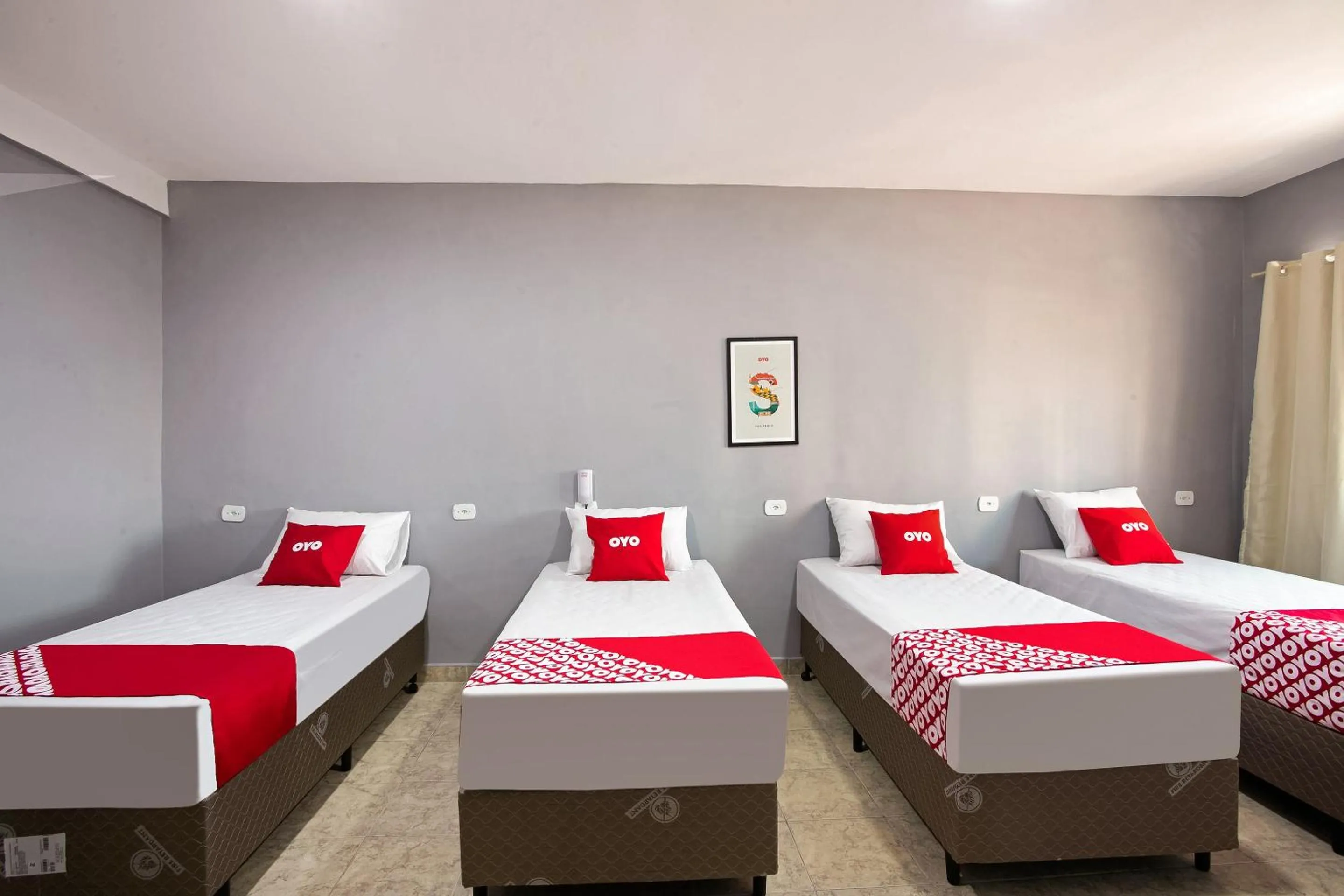 Bedroom, Bed in OYO Hotel Boneville, São Paulo