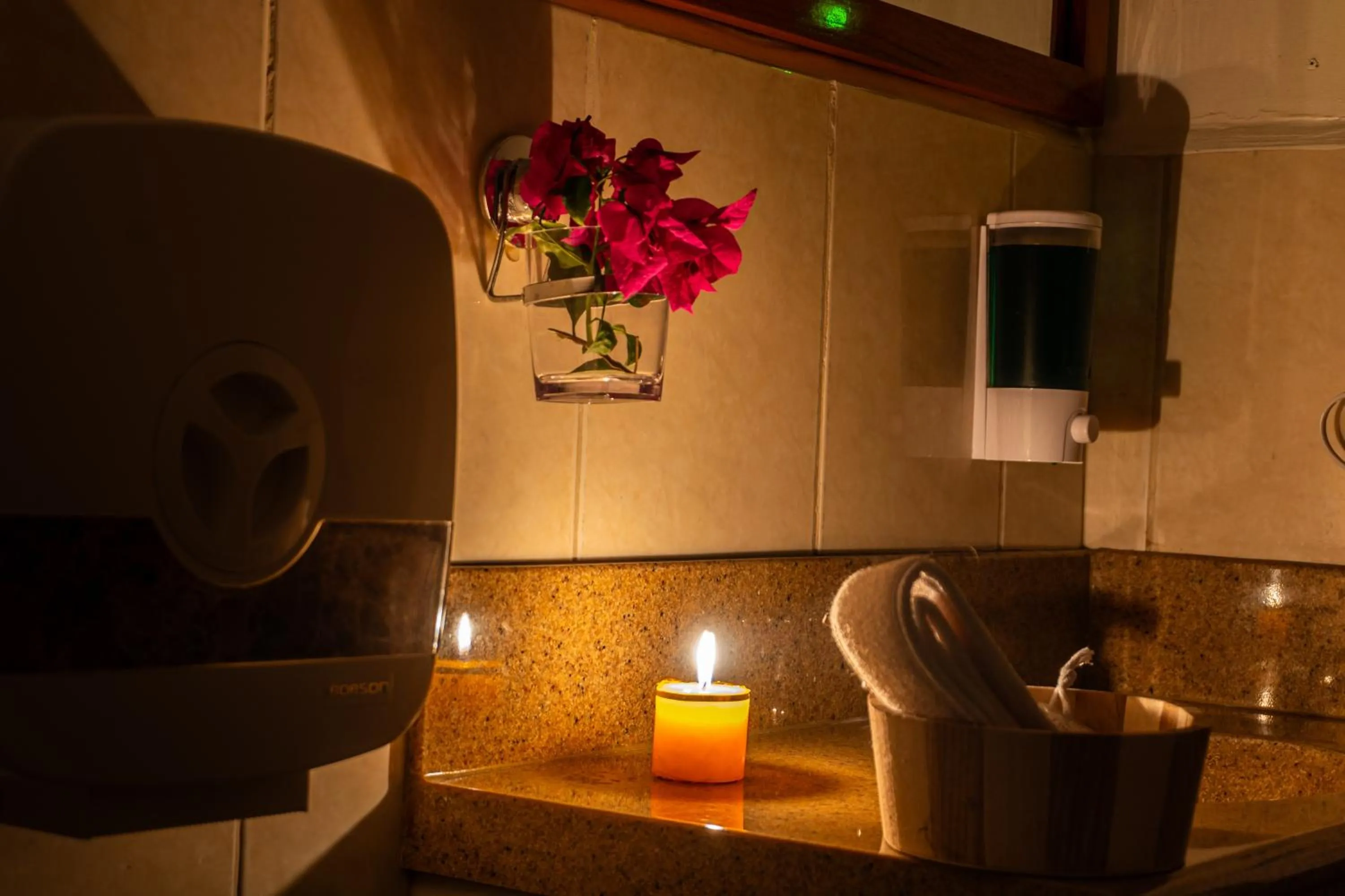 Bathroom in La Zayapa Hotel