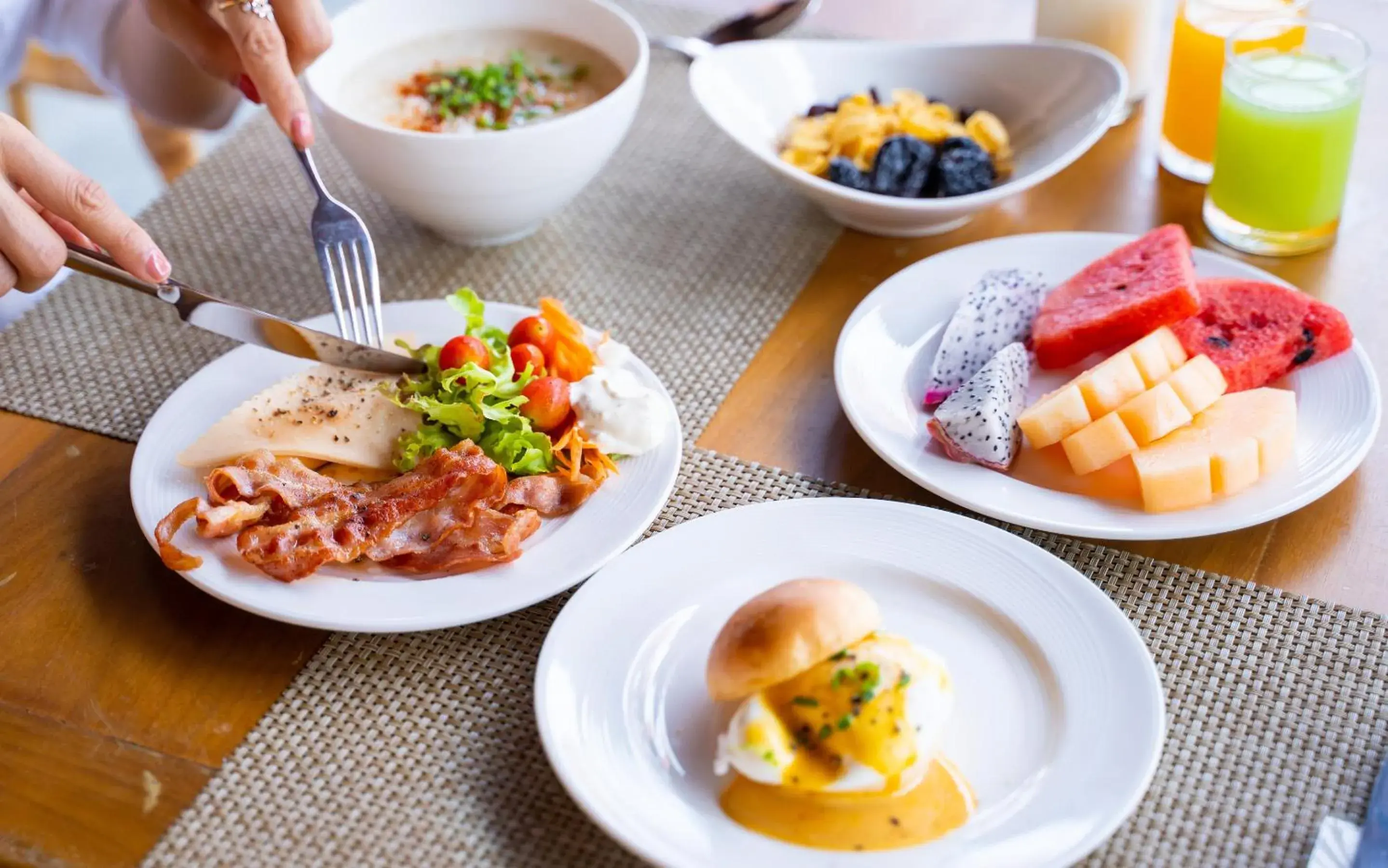 Food in Belmont Hotel Manila near NAIA Terminal 3 MNL Food in Belmont Hotel Manila near NAIA Terminal 3 MNL