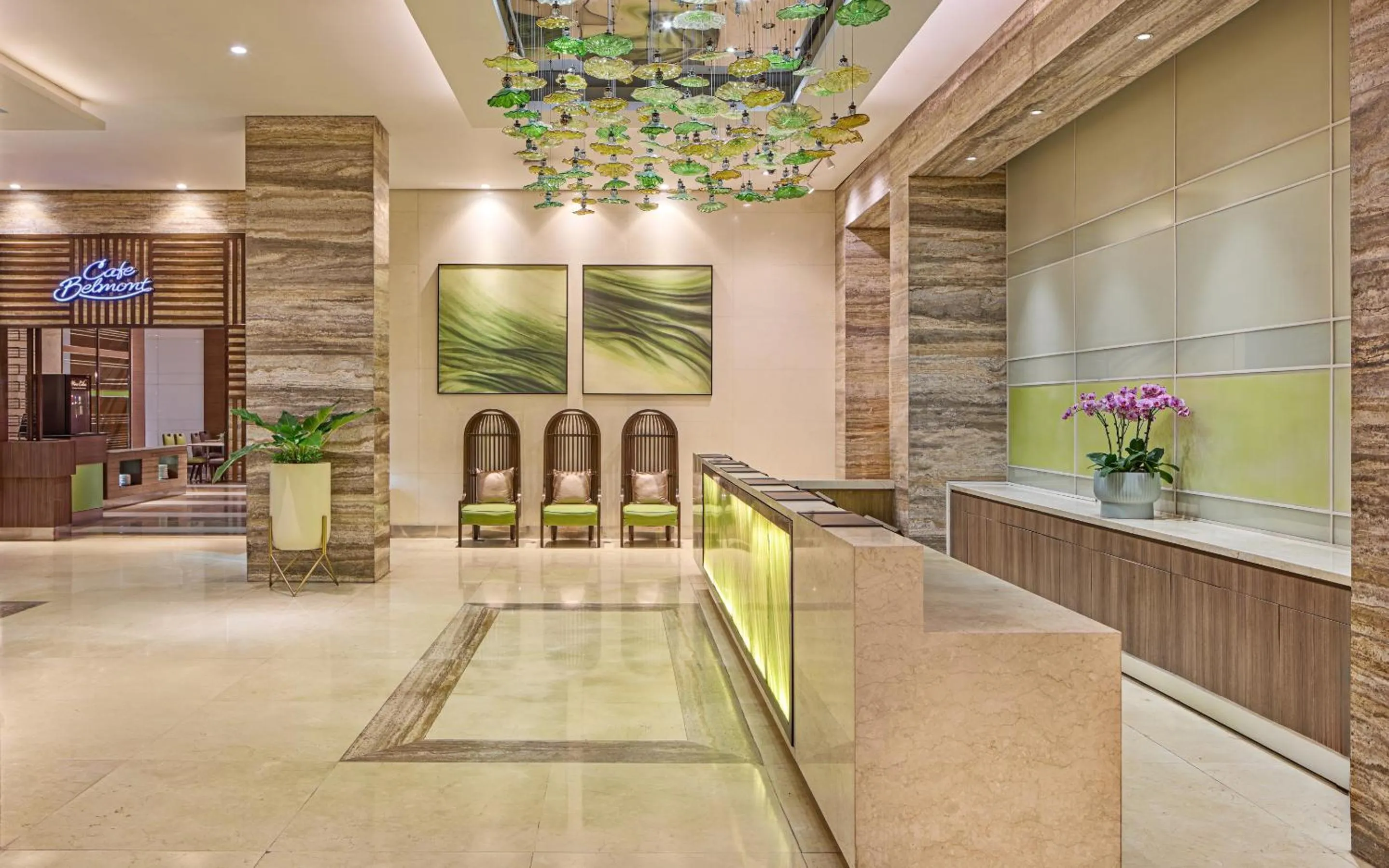 Lobby or reception in Belmont Hotel Manila near NAIA Terminal 3 MNL